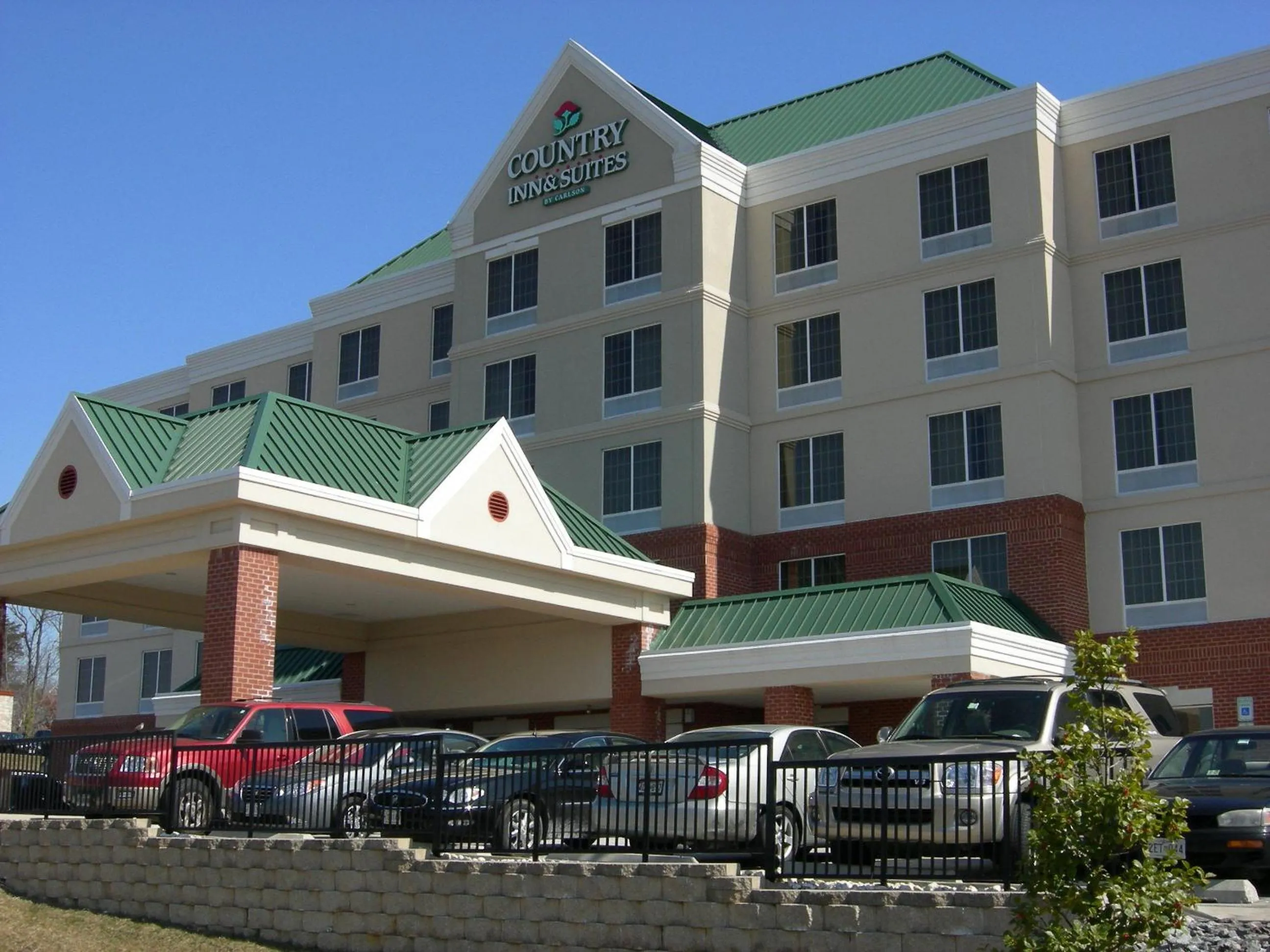 Facade/entrance in Country Inn & Suites by Radisson, BWI Airport Baltimore , MD