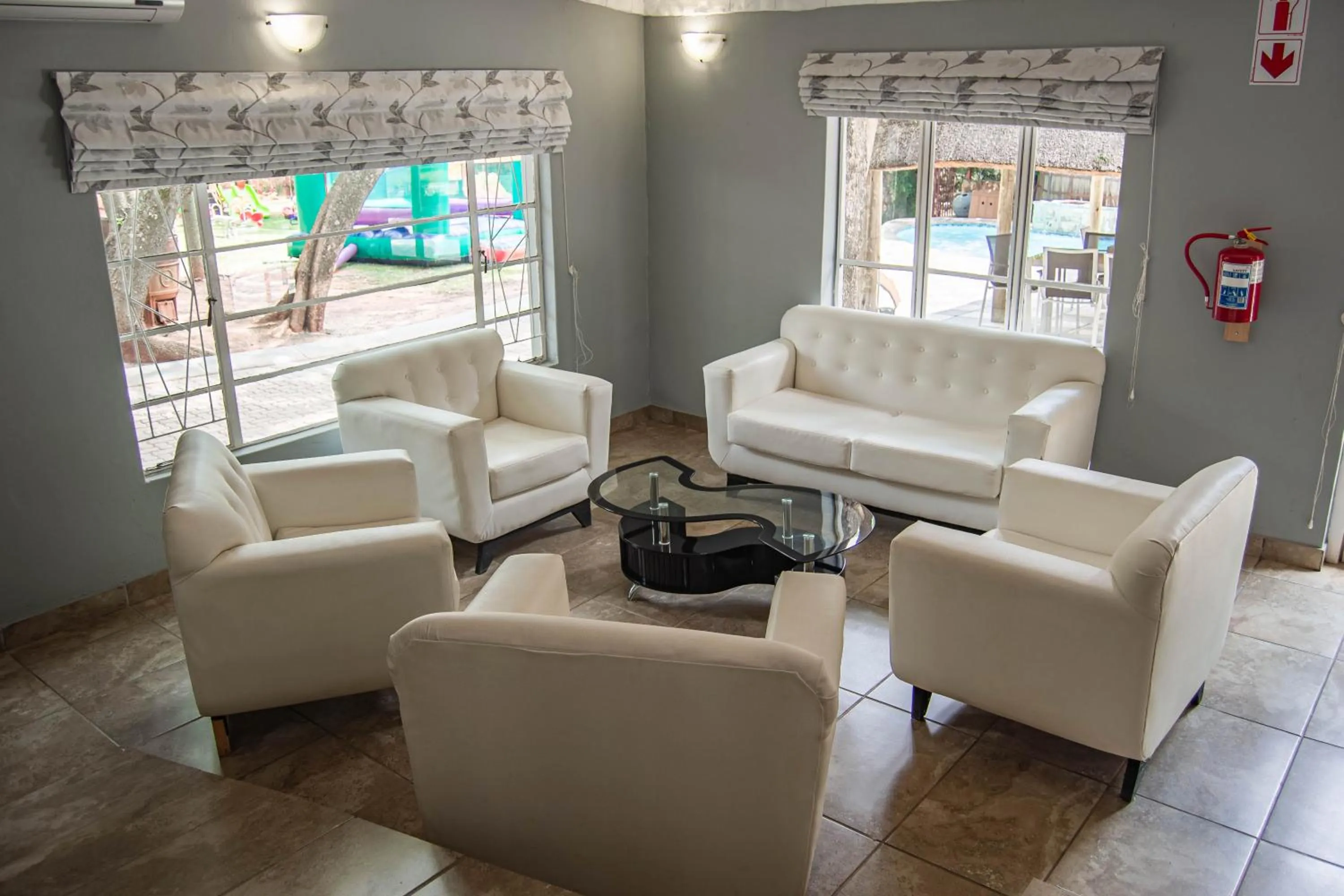 Restaurant/places to eat in Graceland Conference and Lifestyle Centre