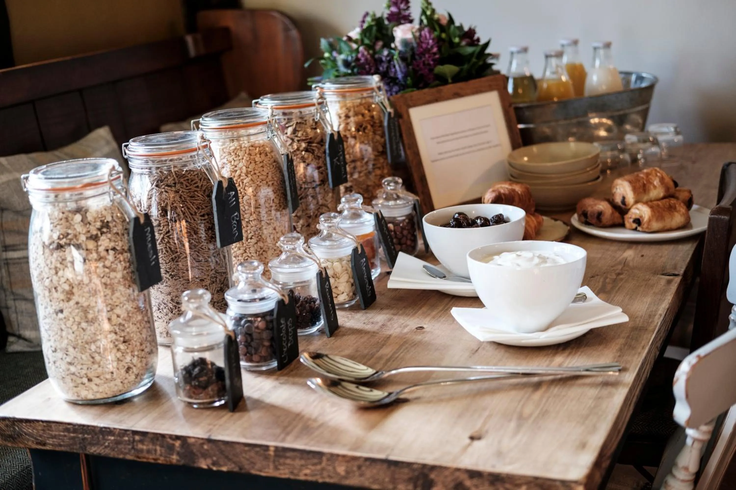 Buffet breakfast in The White Hart