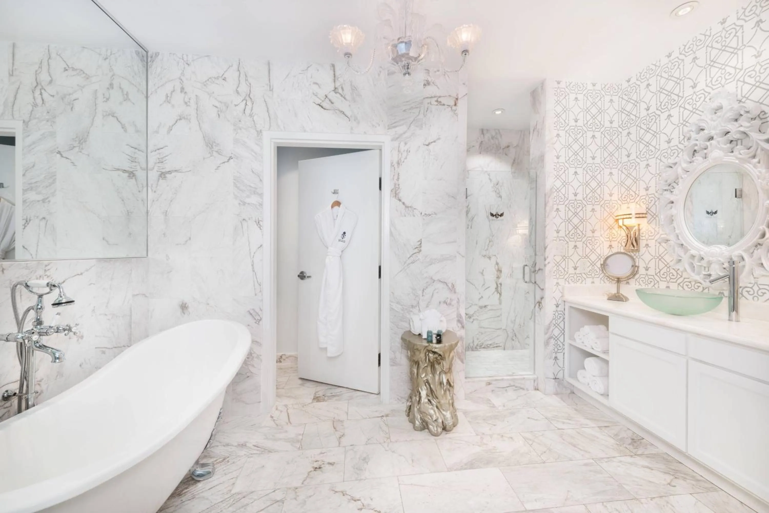 Photo of the whole room in The Saint Hotel, New Orleans, French Quarter, Autograph Collection