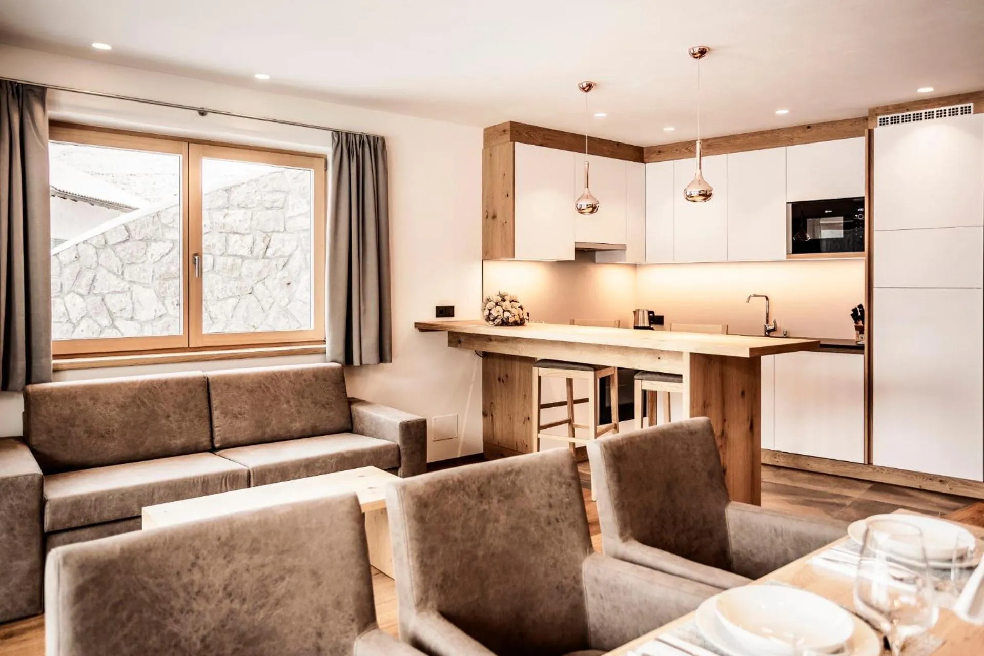 Kitchen or kitchenette in Luxury Chalet Plazola