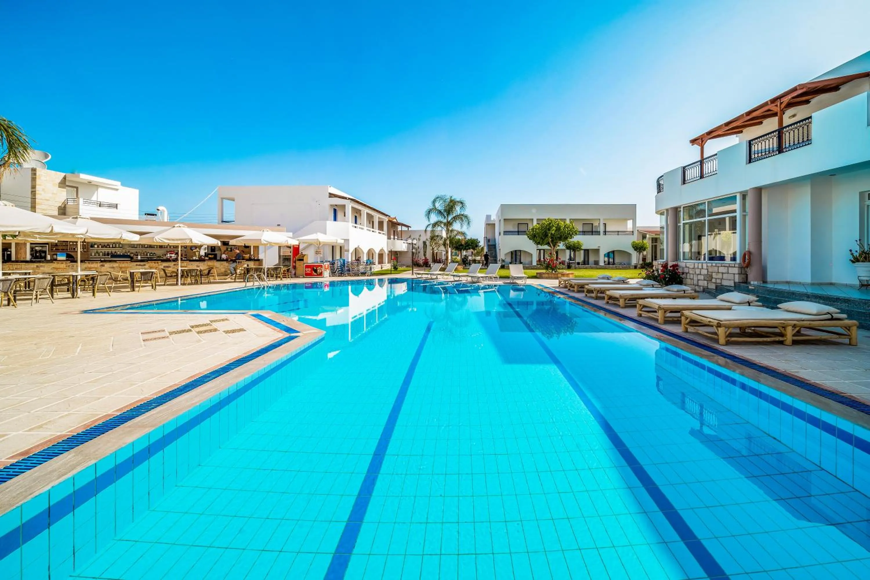 Swimming pool in Maria Rousse