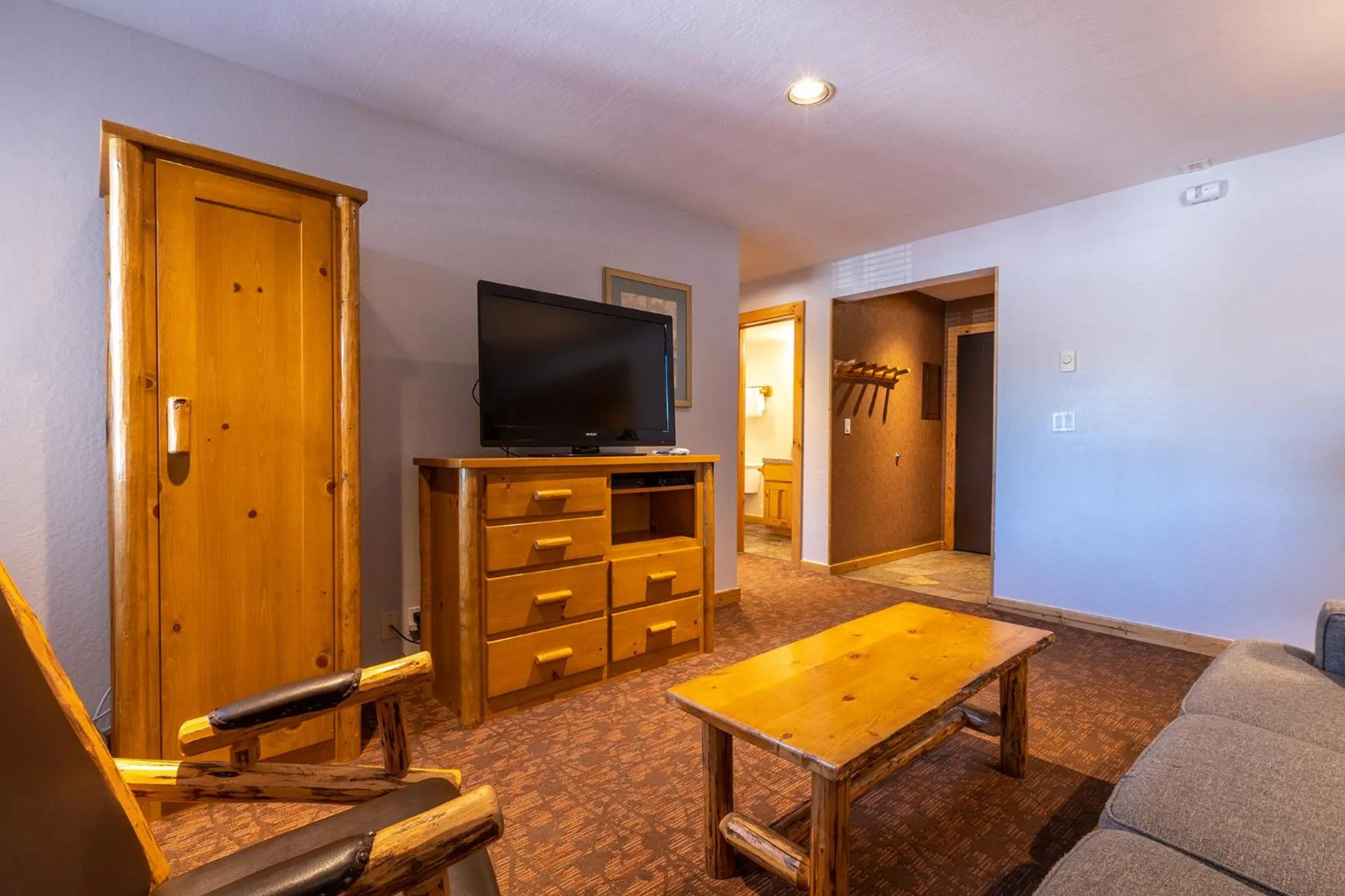 Living room in Red Wolf Lodge at Olympic Valley