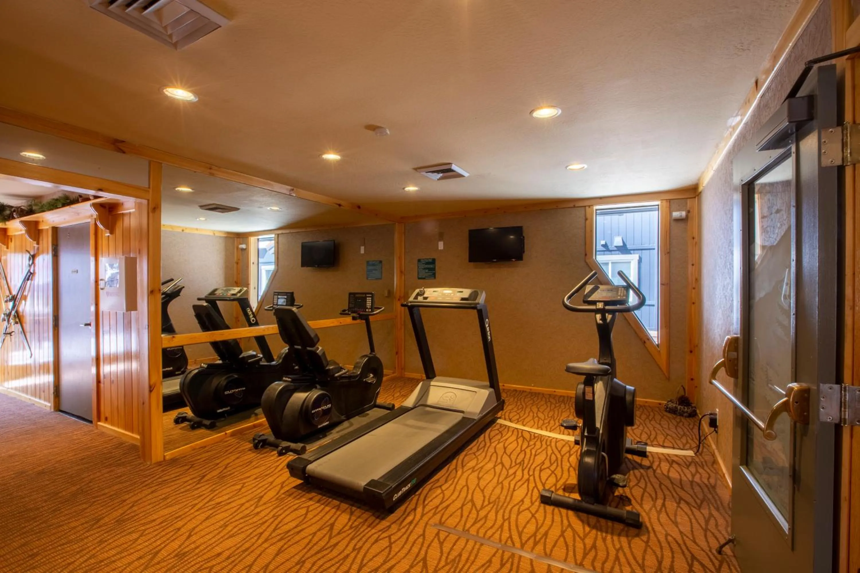 Fitness centre/facilities in Red Wolf Lodge at Olympic Valley