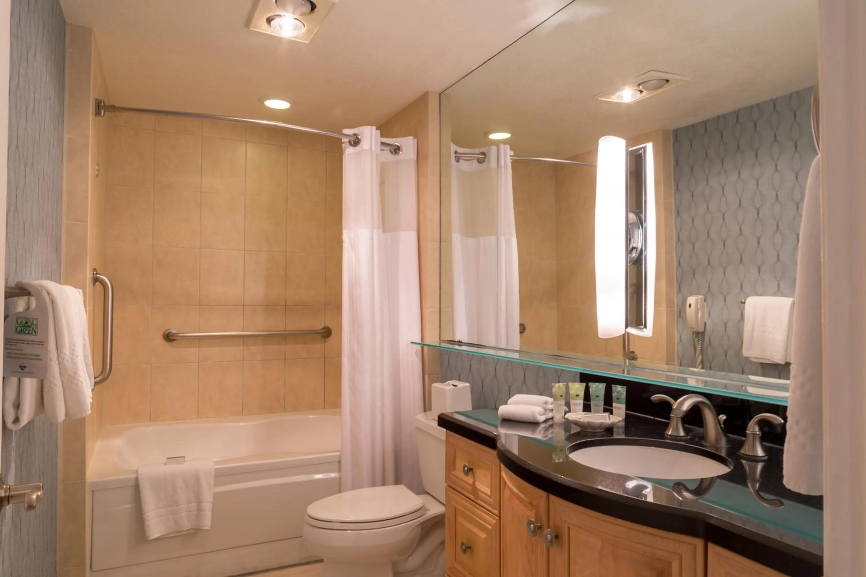 Bathroom in Villa L'Auberge