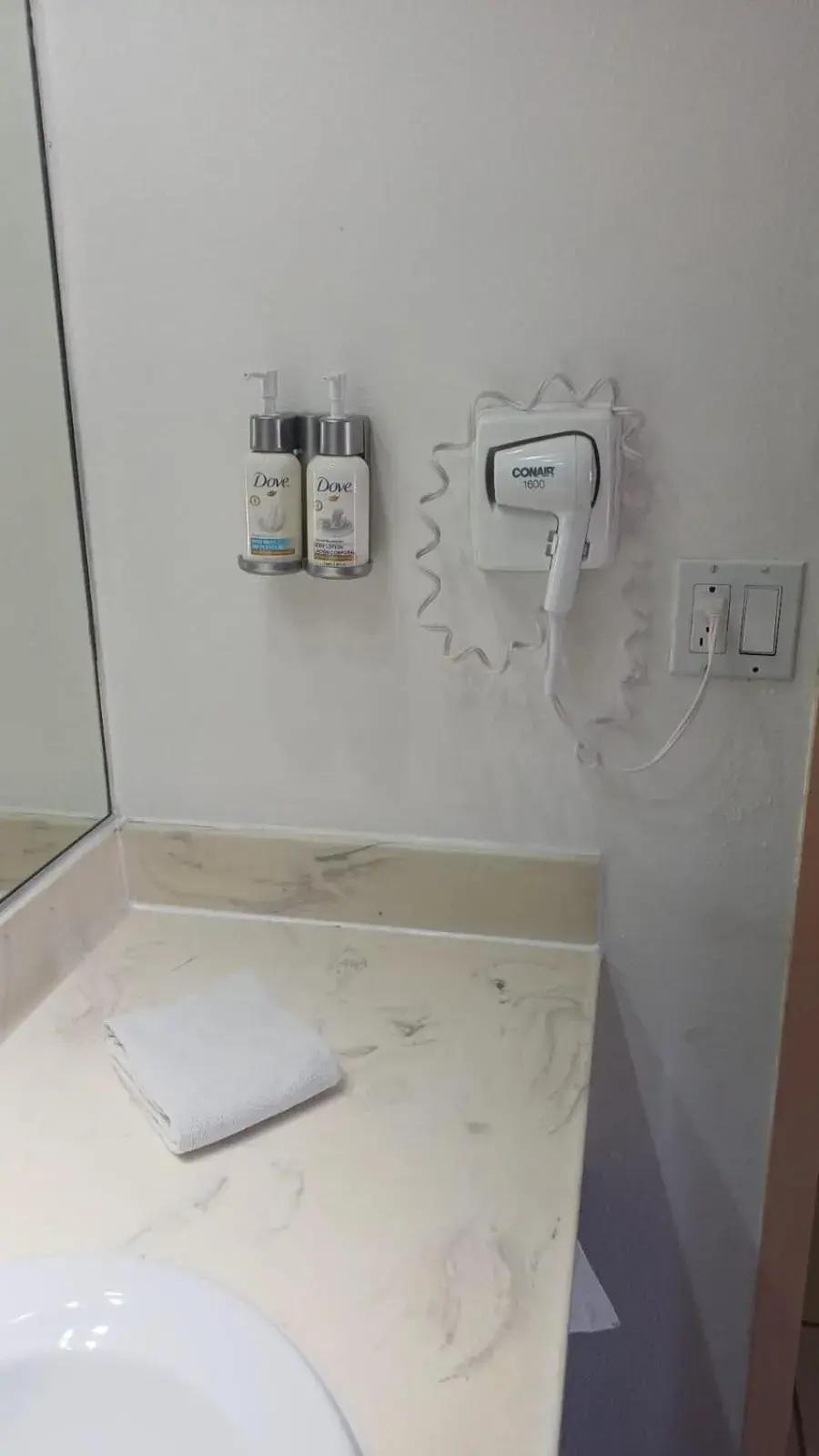 Standard Double Room in Hotel Colonial Mexicali Standard Double Room in Hotel Colonial Mexicali