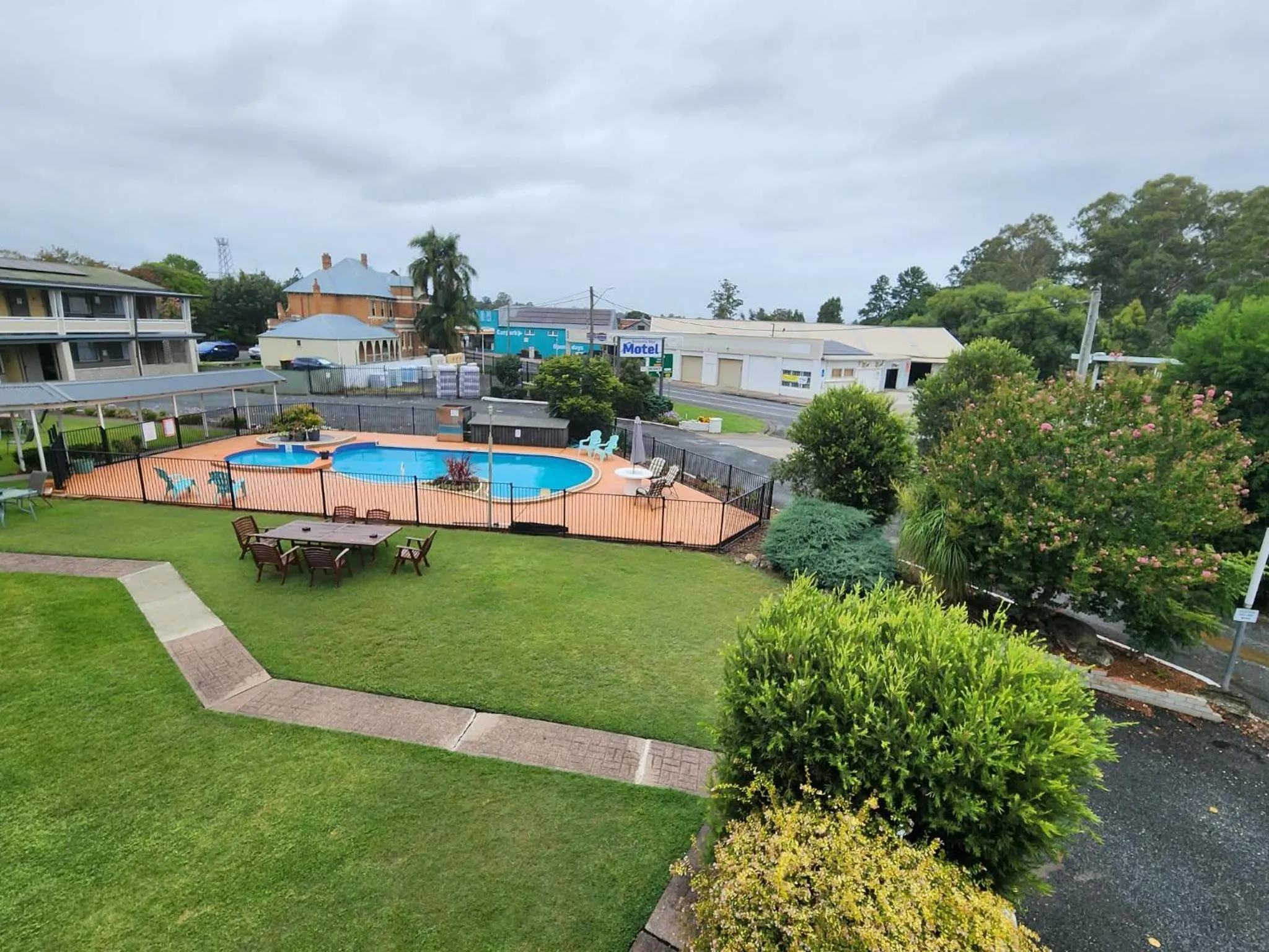 Swimming pool in Bucketts Way Motel Gloucester