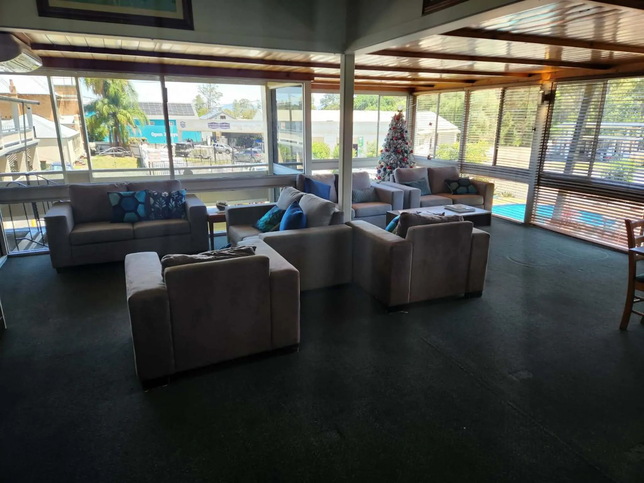 Lounge or bar in Bucketts Way Motel Gloucester