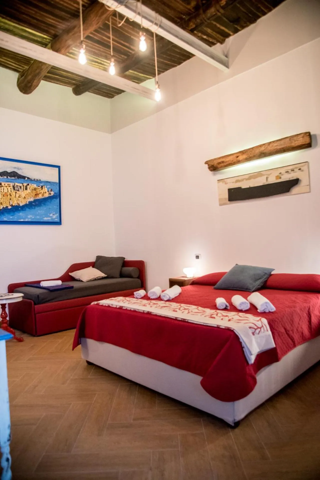 Other, Bed in Guest Art Napoli