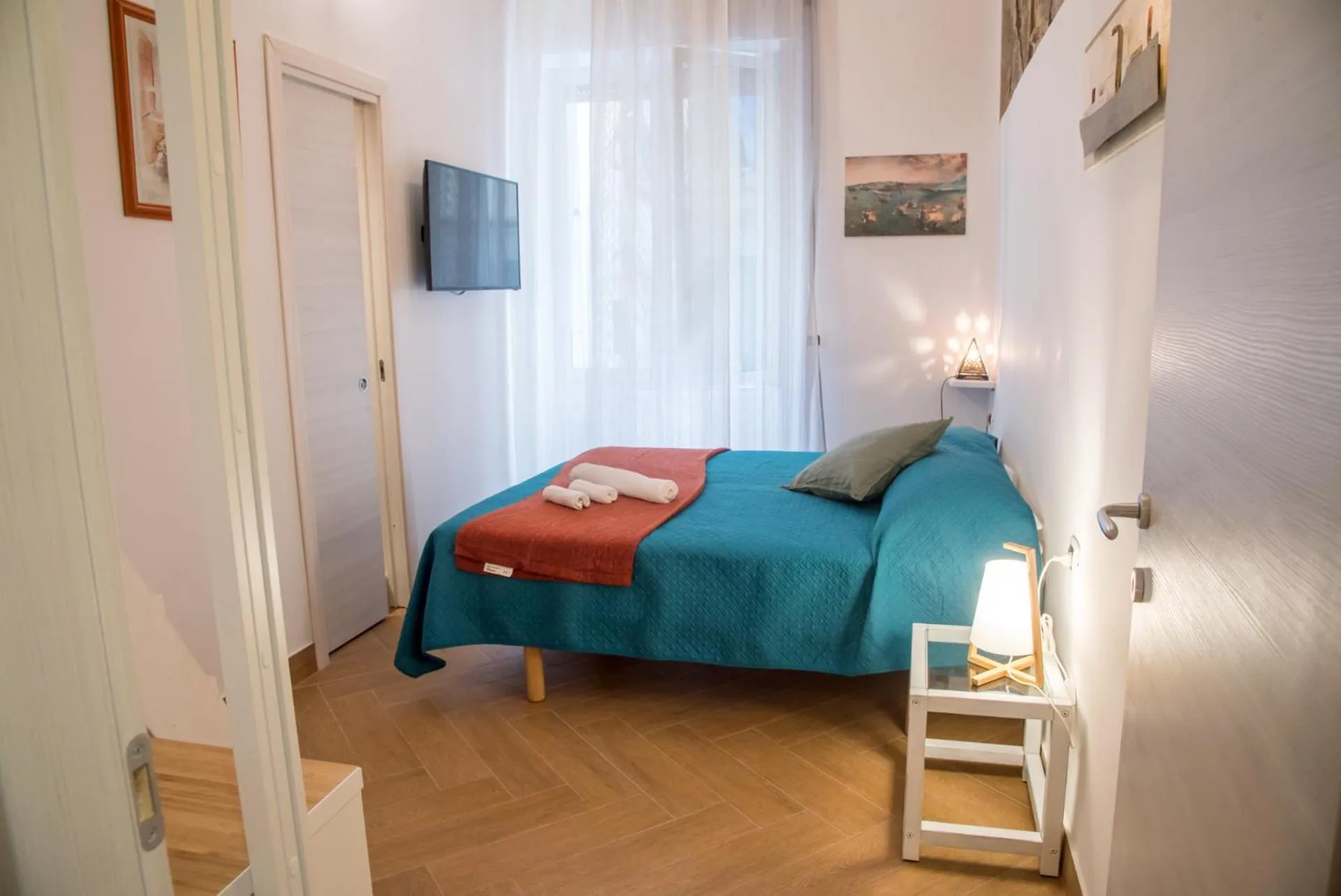 Bed in Guest Art Napoli