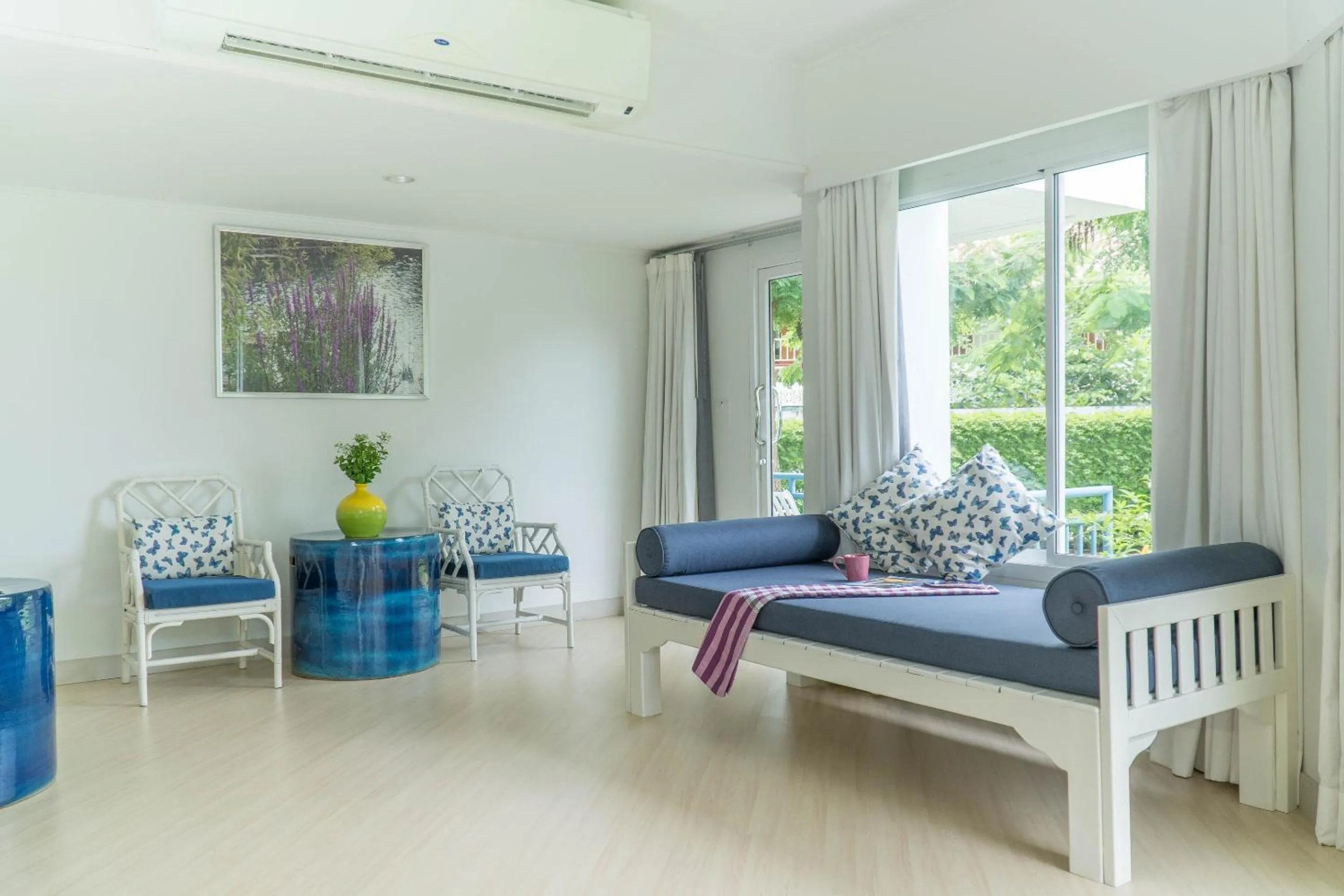 Seating area in Cera Resort @ Cha-am