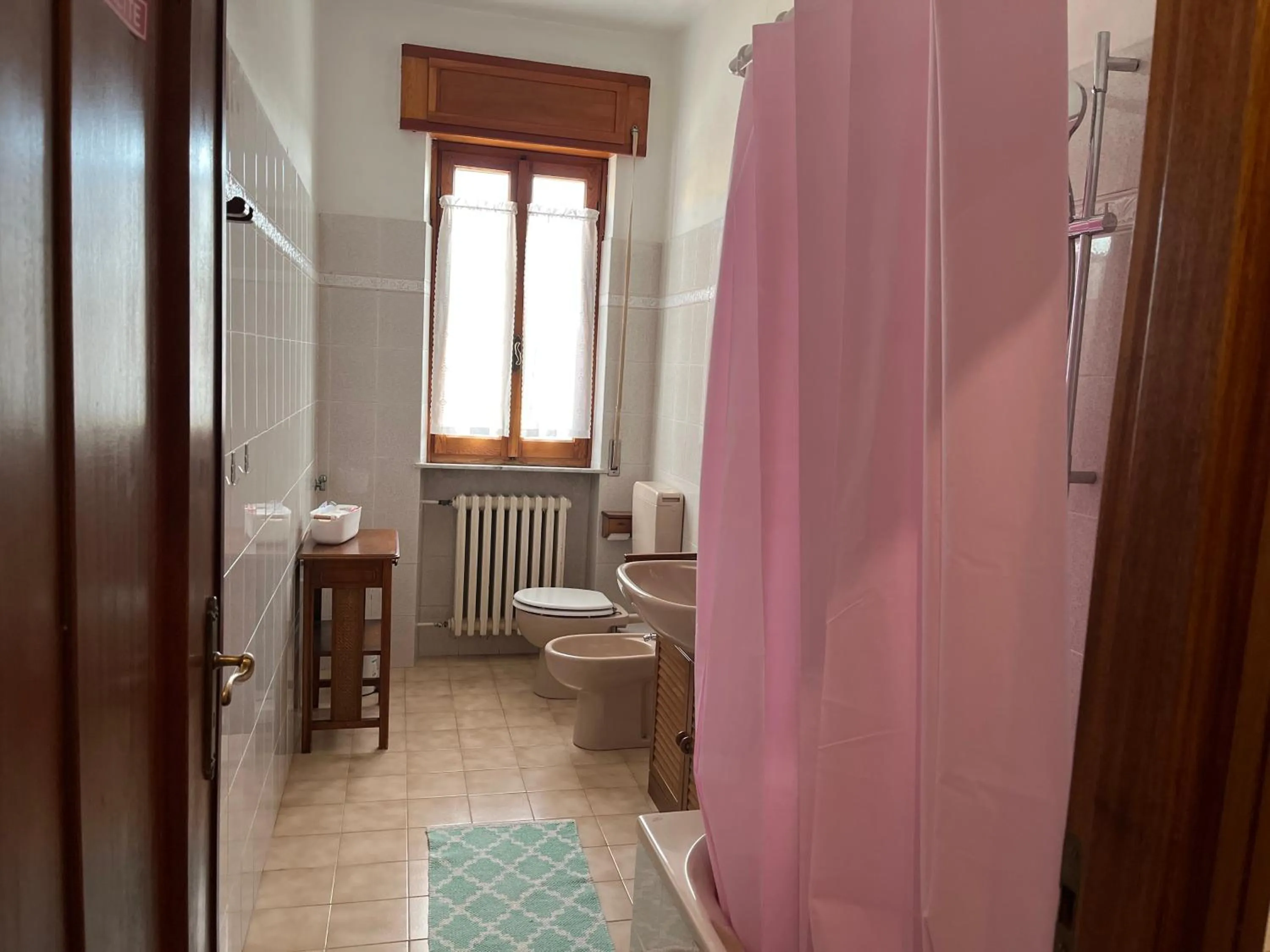 Toilet in Casa T Bed and Breakfast & Home Restaurant di Tacchino Simone