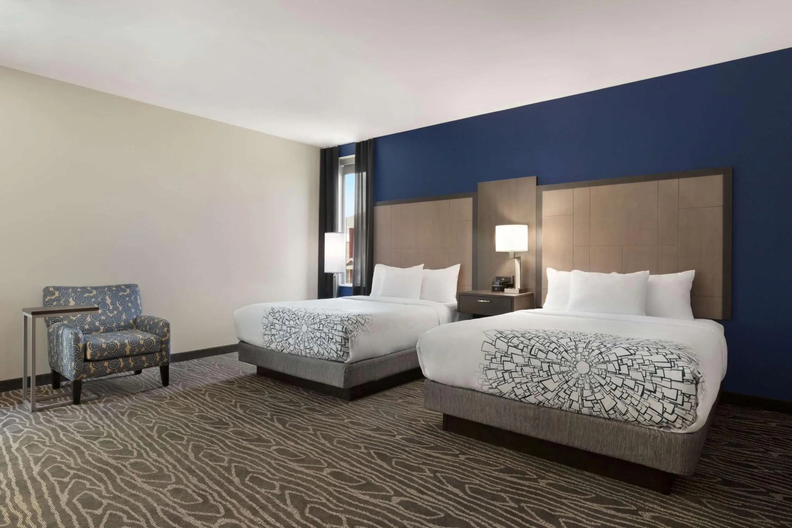 Photo of the whole room, Bed in La Quinta by Wyndham Rock Hill