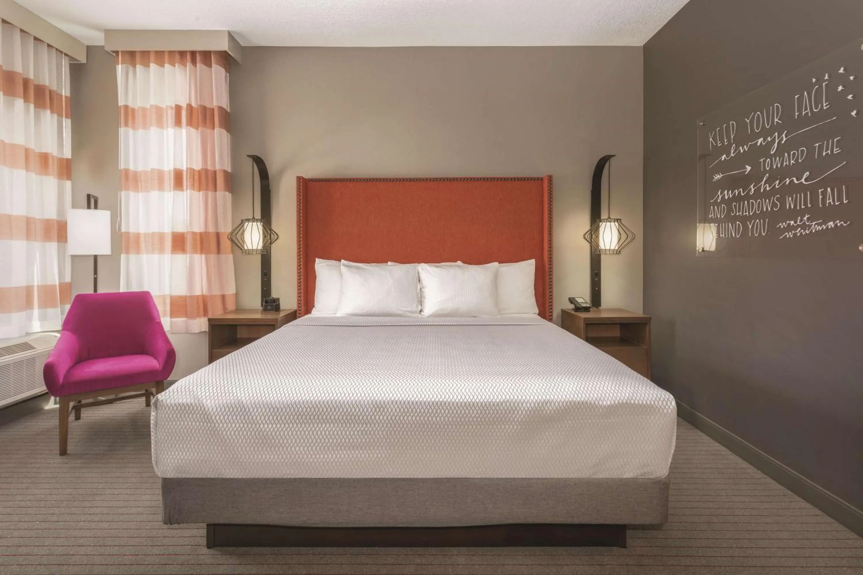 Photo of the whole room, Bed in La Quinta by Wyndham South Jordan