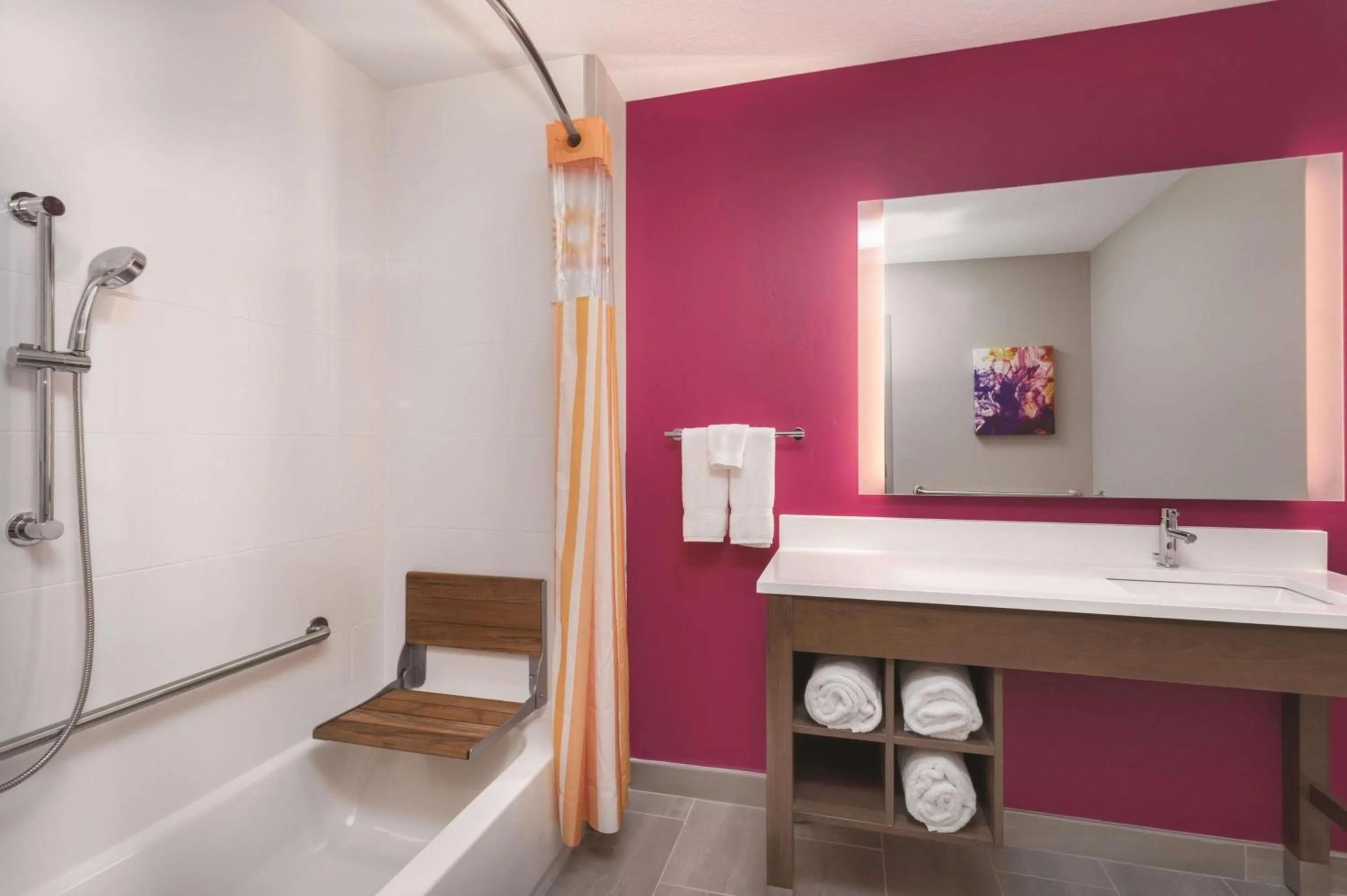 Photo of the whole room in La Quinta by Wyndham South Jordan