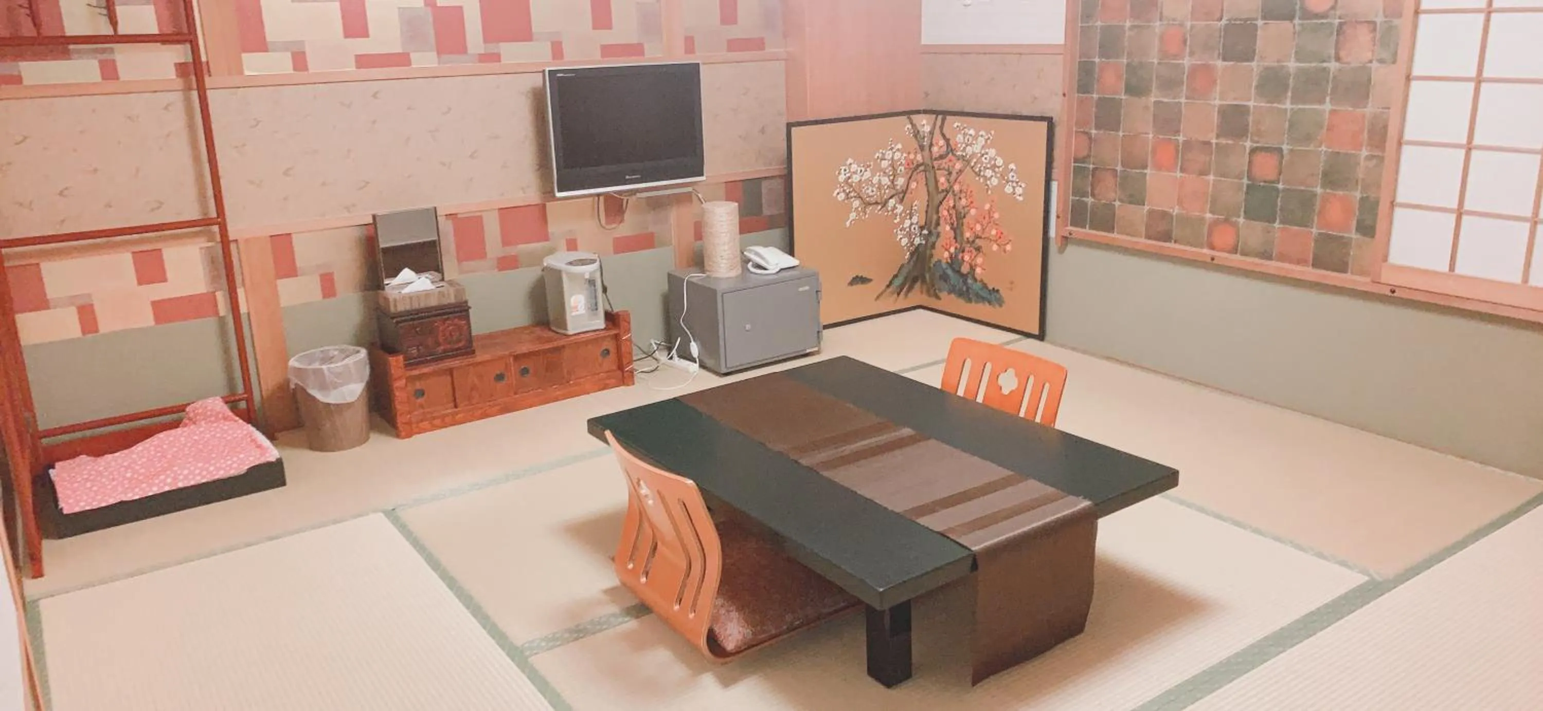 Living room in Kyoto Ryokan Gion Sano