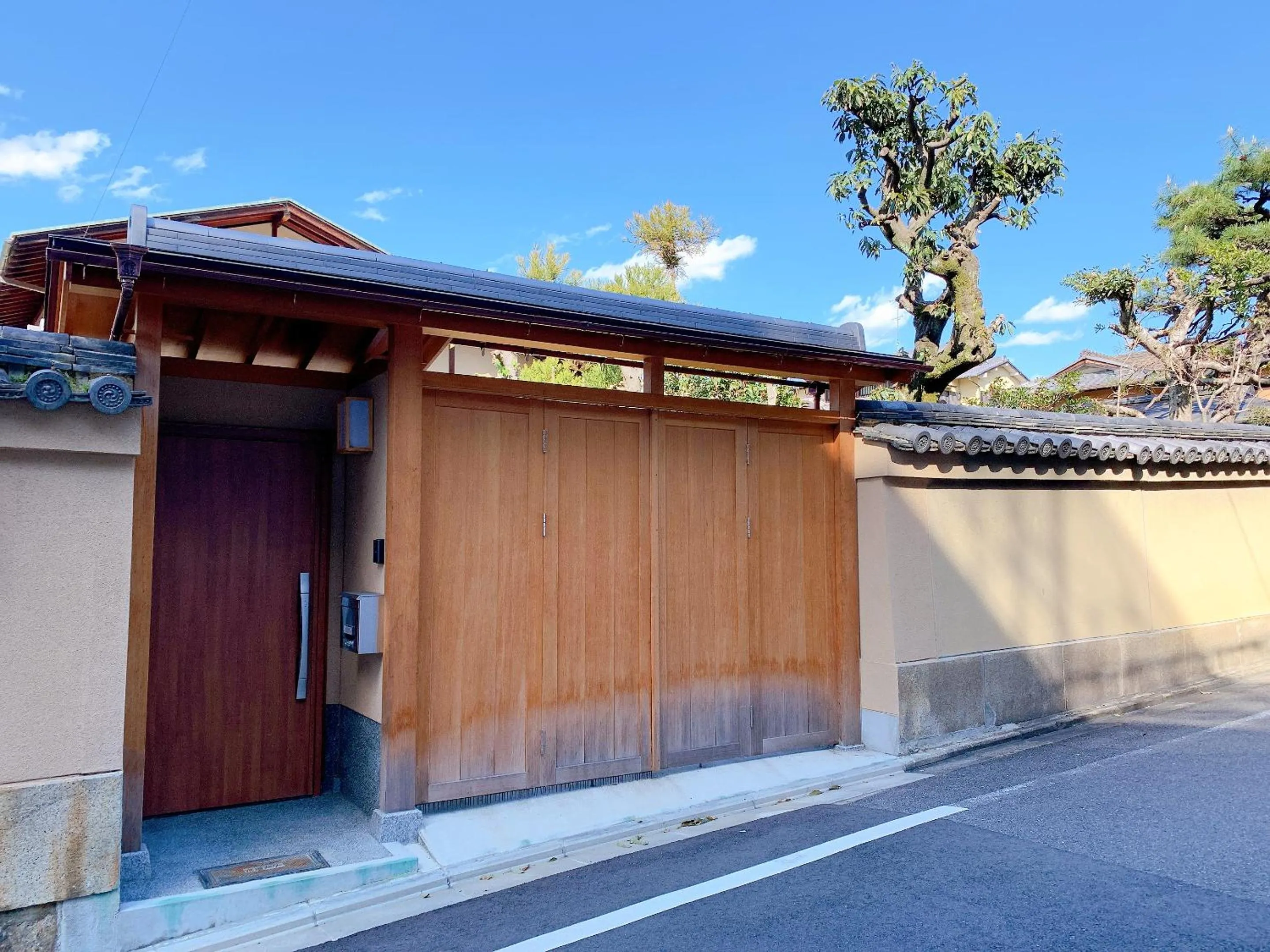 Property building in Kyoto Ryokan Gion Sano