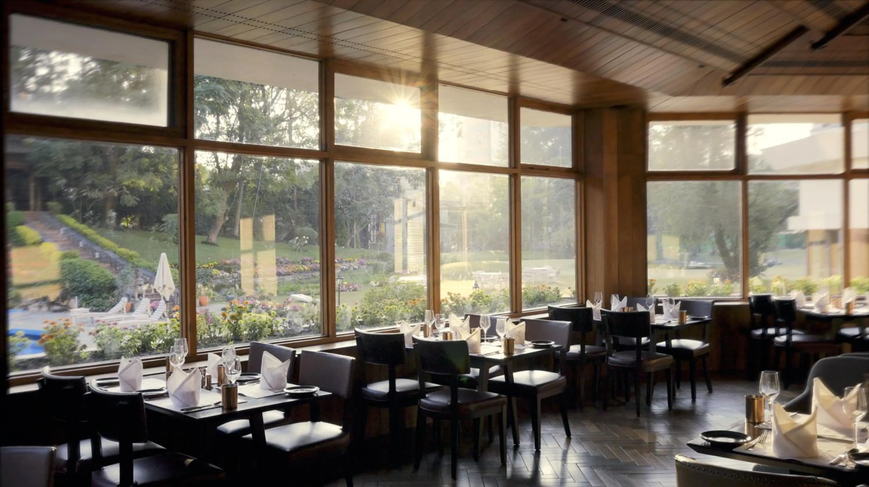 Restaurant/places to eat in Hotel Yak & Yeti