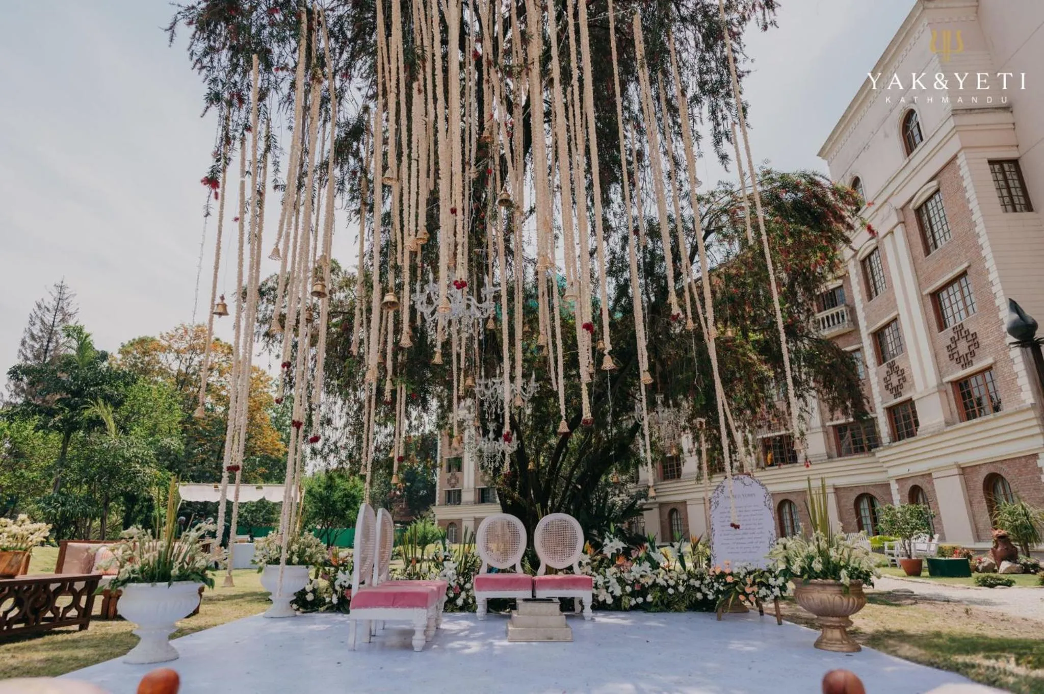 wedding in Hotel Yak & Yeti