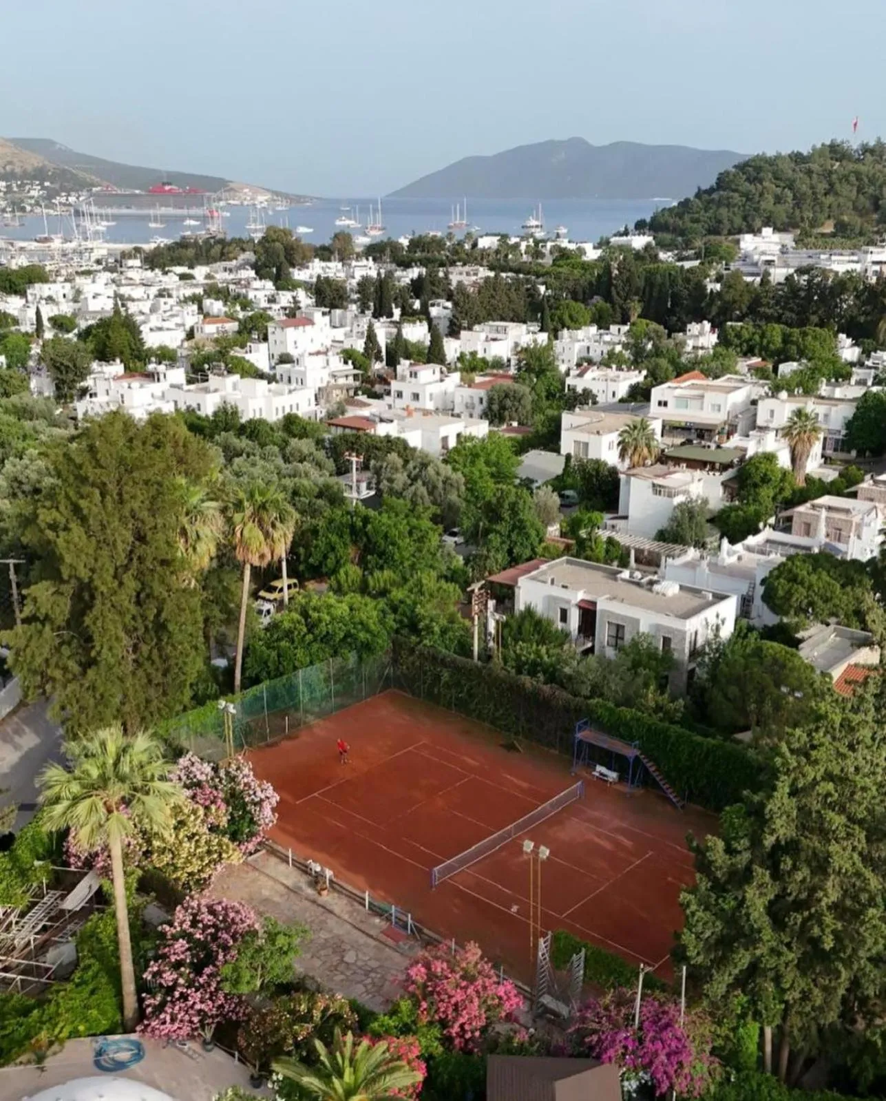 Tennis court in Hotel Karia Princess