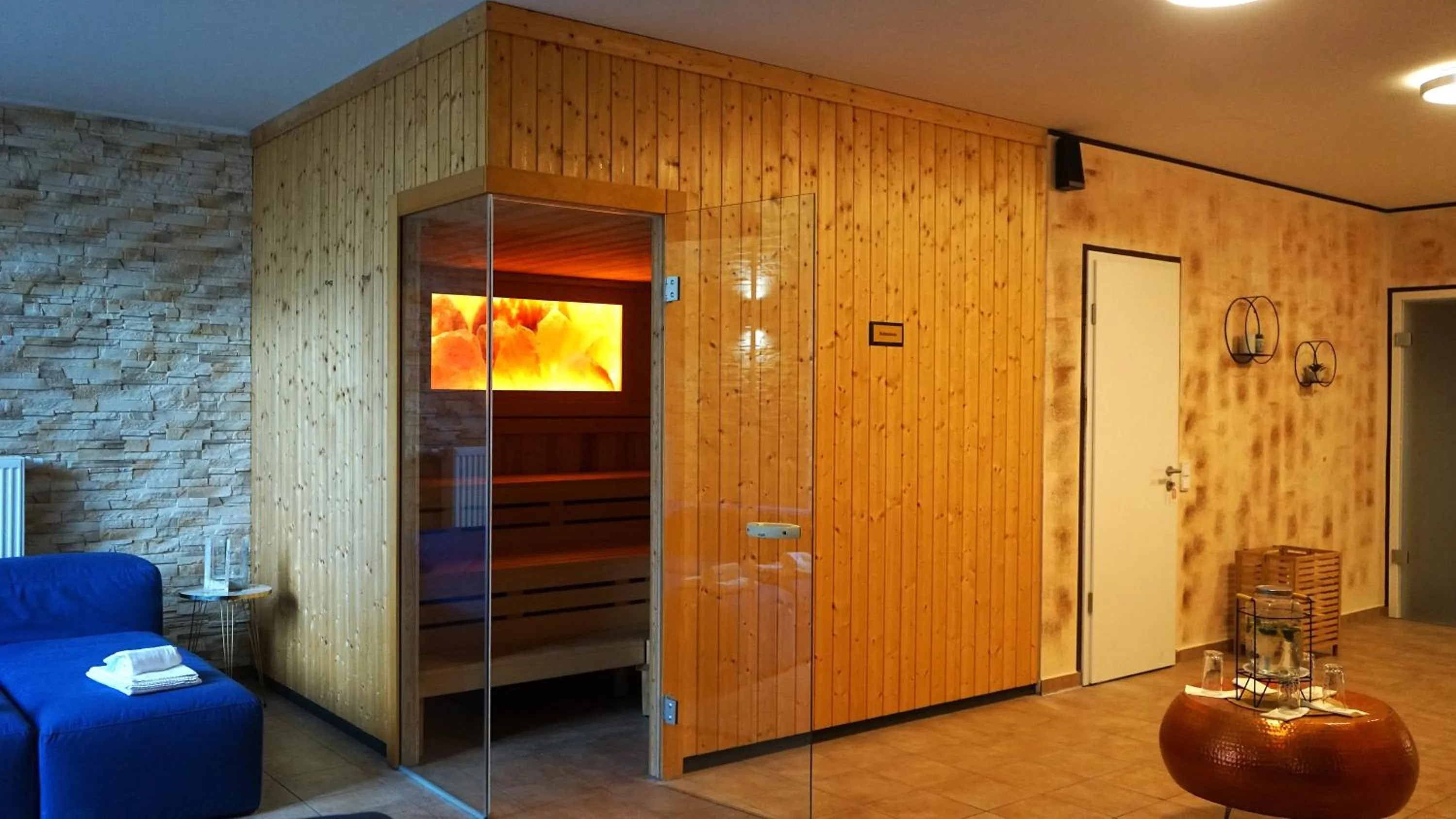 Sauna in Best Western Plus Royal Suites