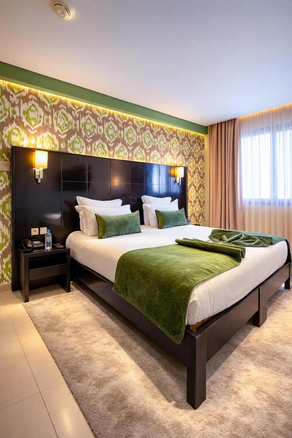 Property building, Bed in Hôtel du Golf Mohammedia