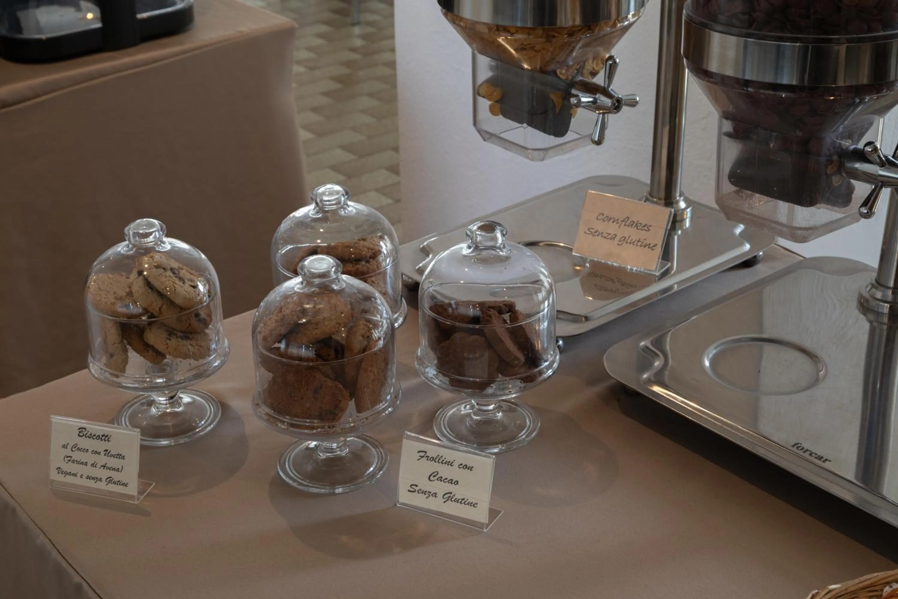 Buffet breakfast in Hotel Santa Maura