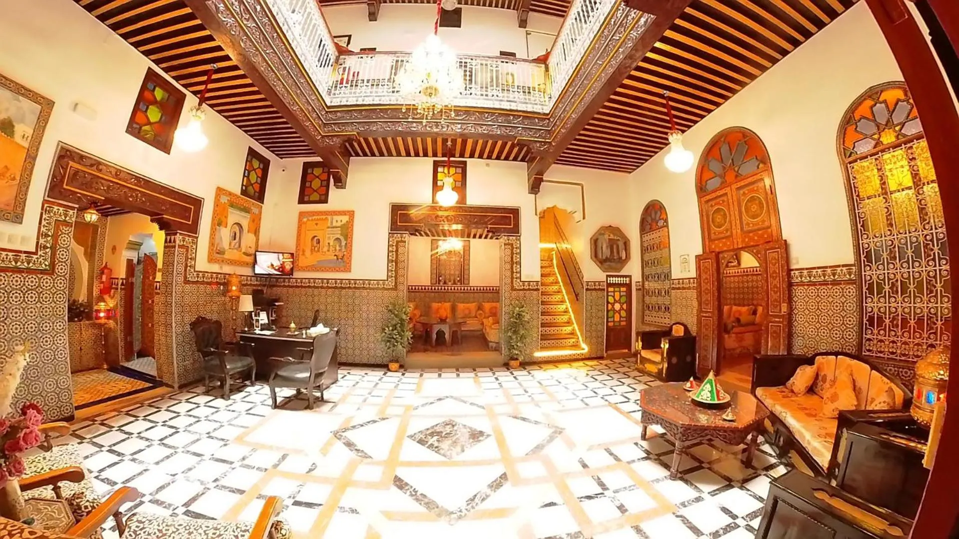 Lobby or reception in Riad Las Mil y una Noches 1 Tetuan