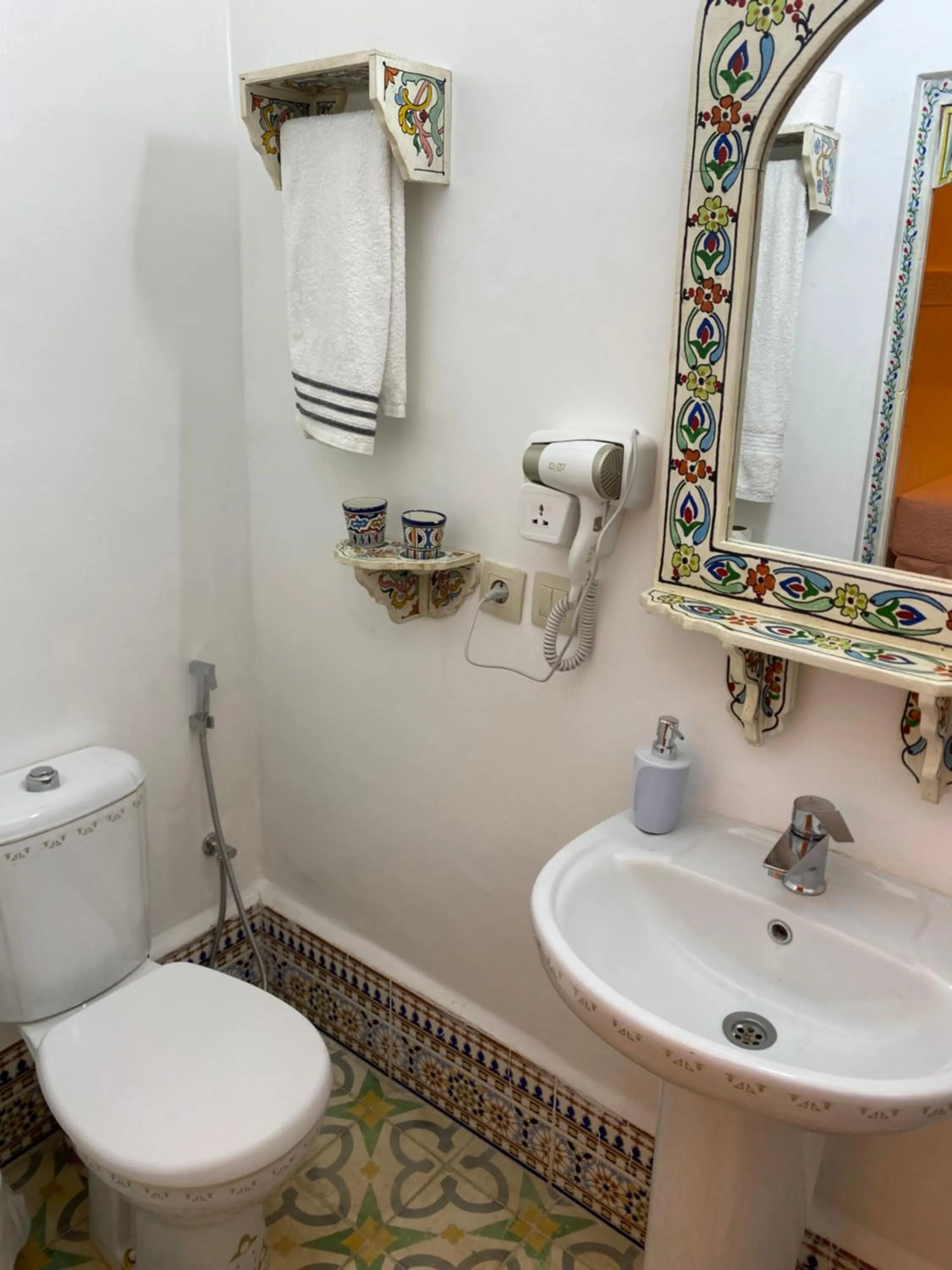 Shower in Riad Las Mil y una Noches 1 Tetuan