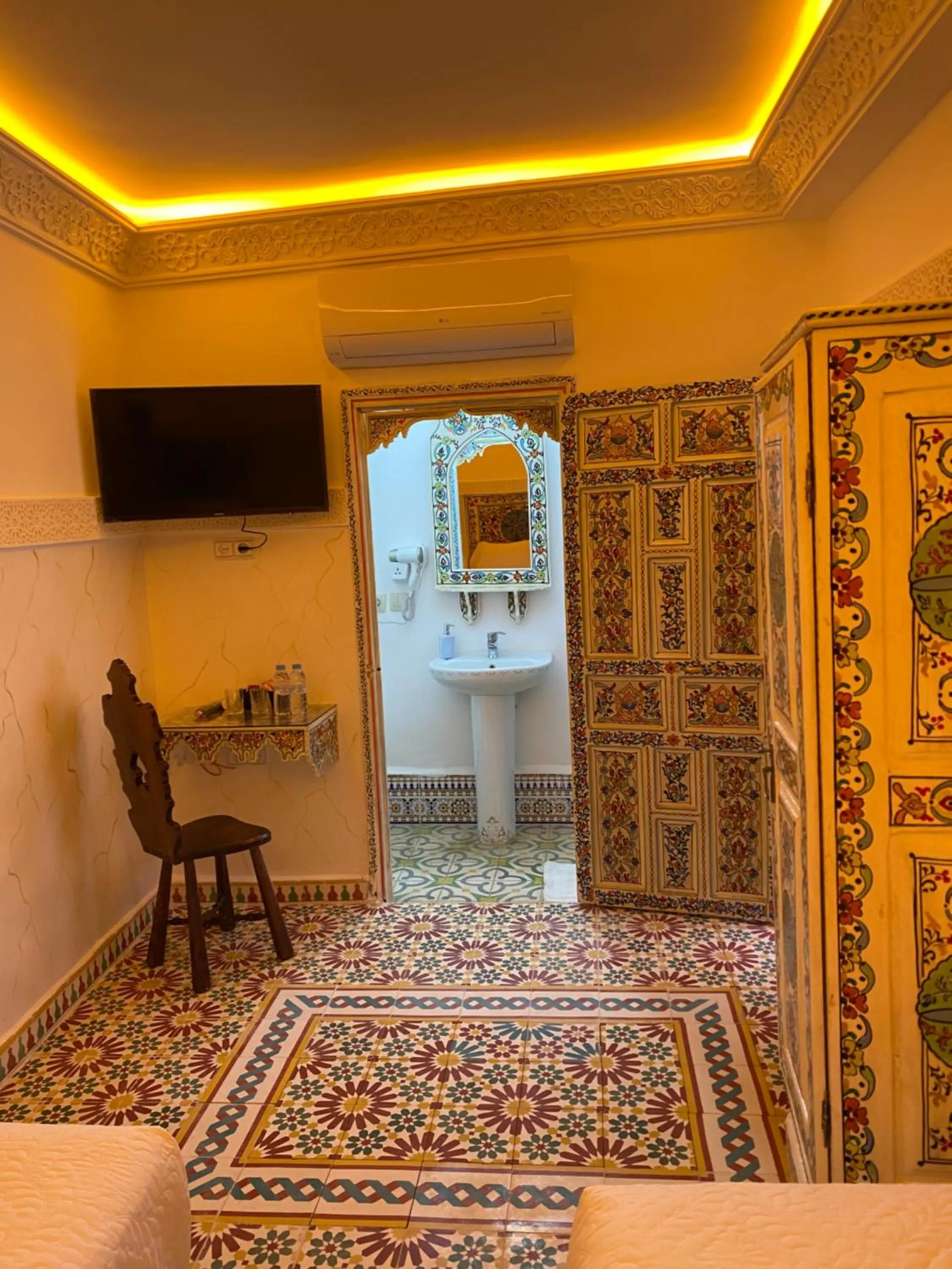 TV and multimedia, Bed in Riad Las Mil y una Noches 1 Tetuan