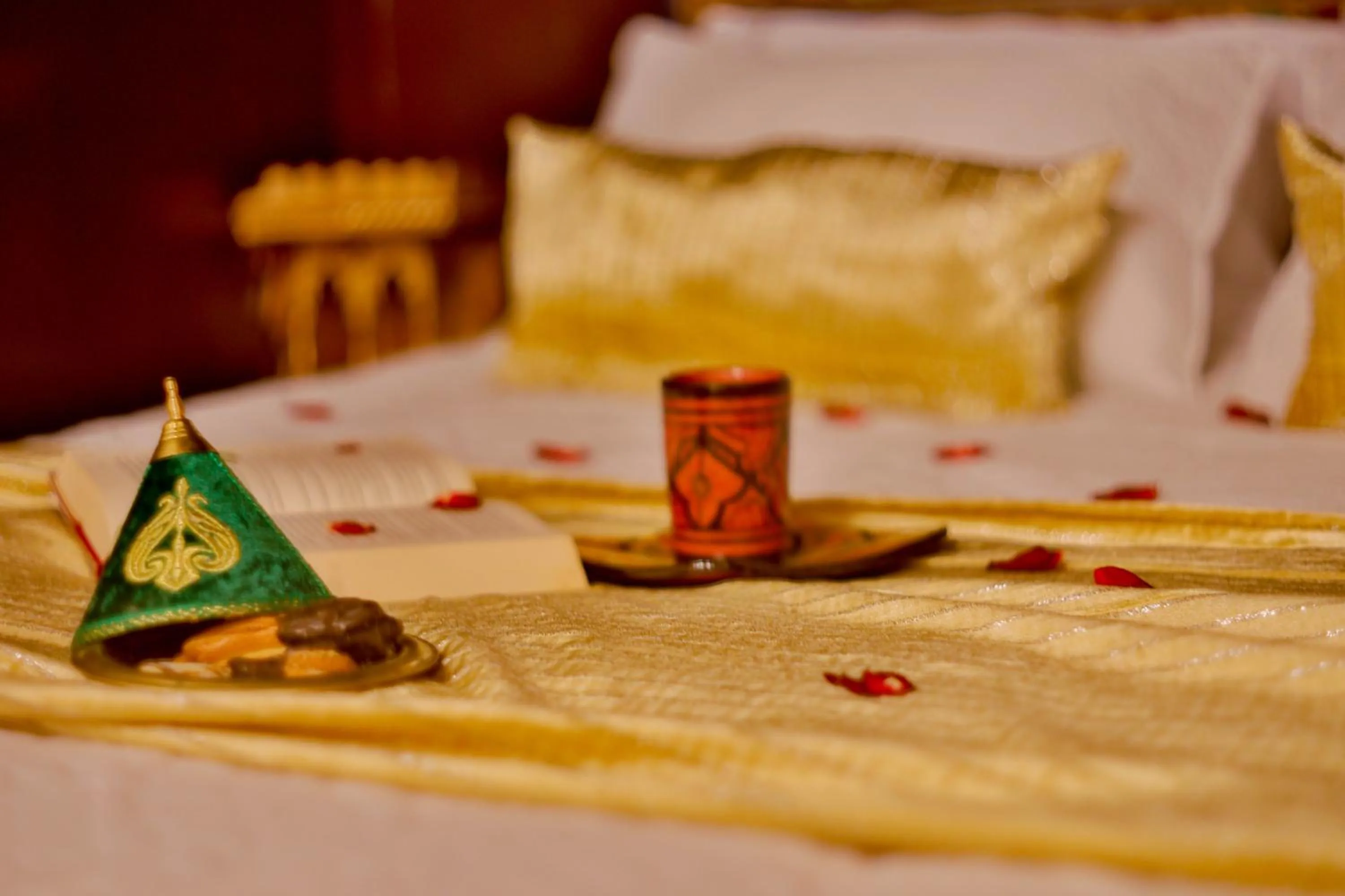 Bed in Riad Las Mil y una Noches 1 Tetuan