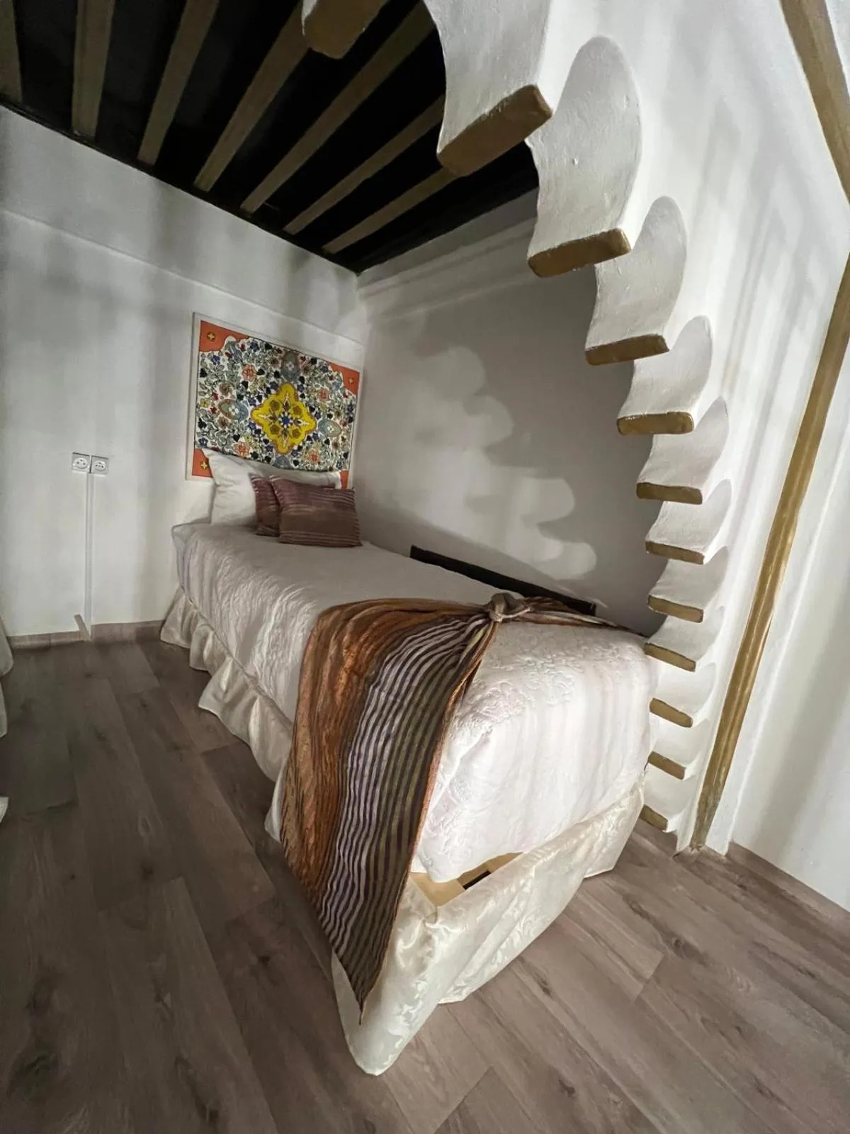 Bed in Riad Las Mil y una Noches 1 Tetuan