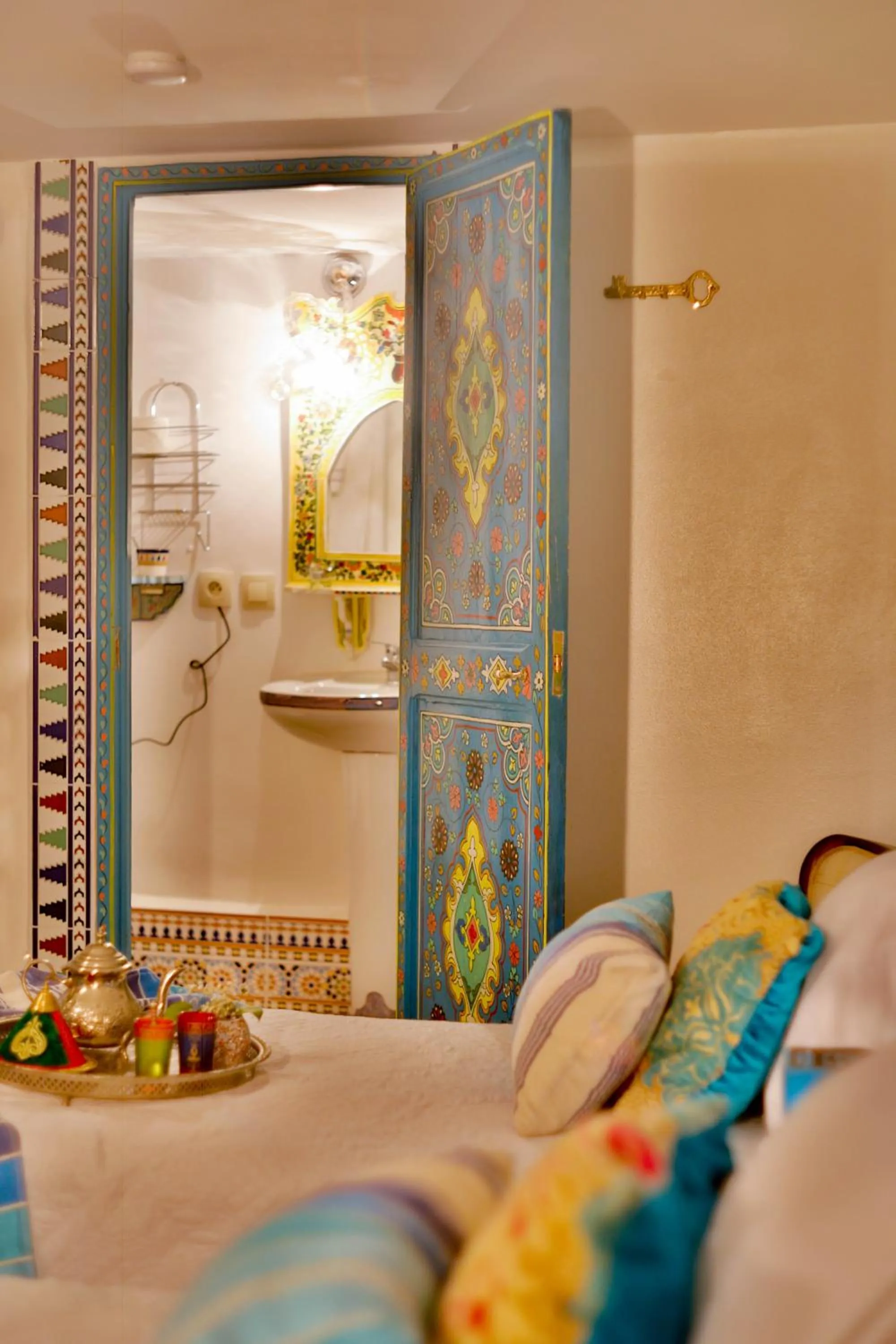 Bed in Riad Las Mil y una Noches 1 Tetuan