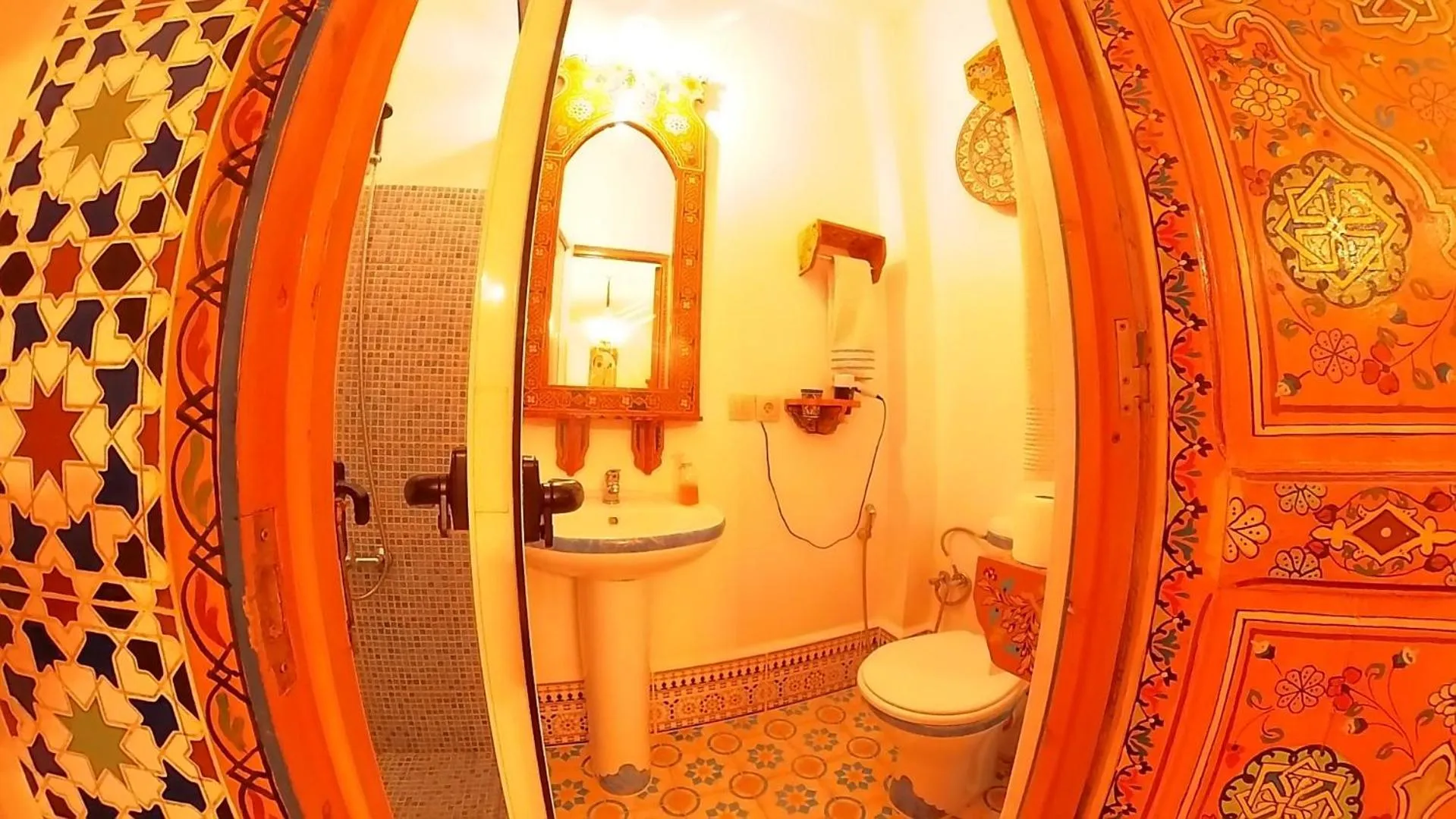 Bathroom in Riad Las Mil y una Noches 1 Tetuan