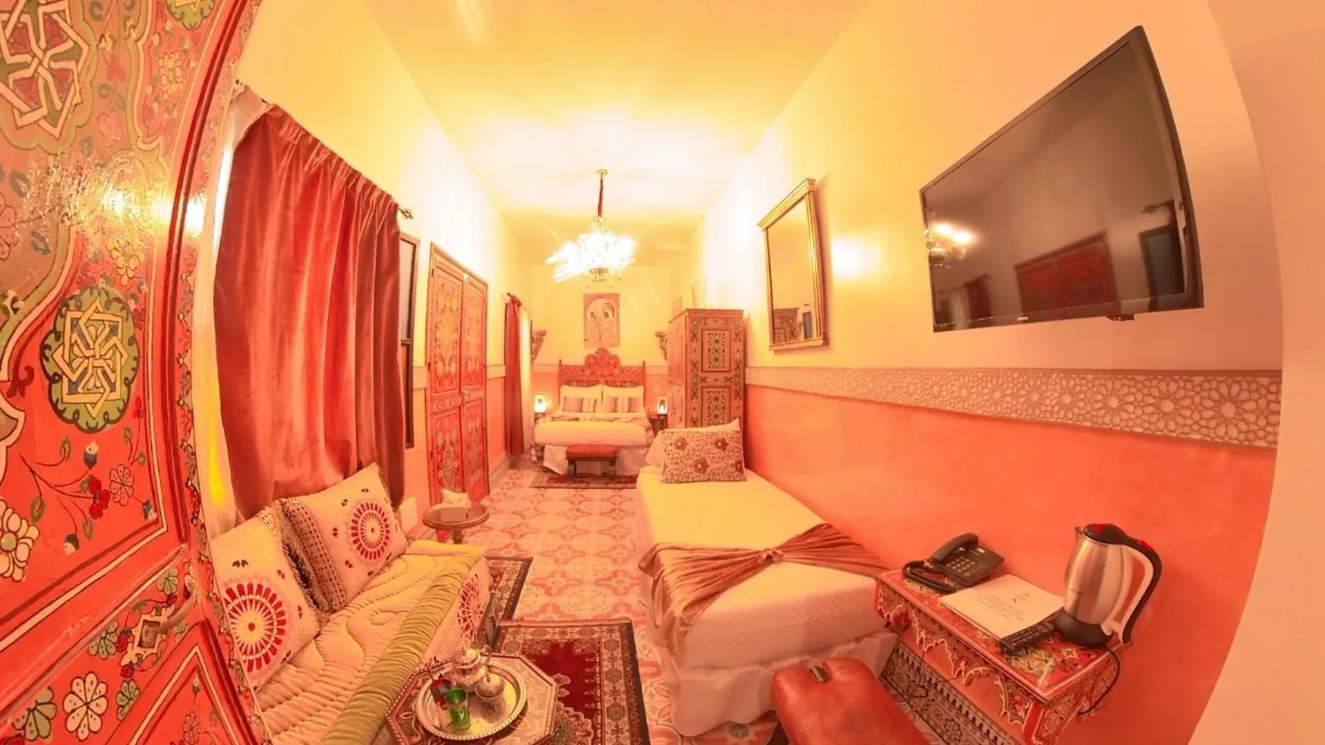 Bed in Riad Las Mil y una Noches 1 Tetuan