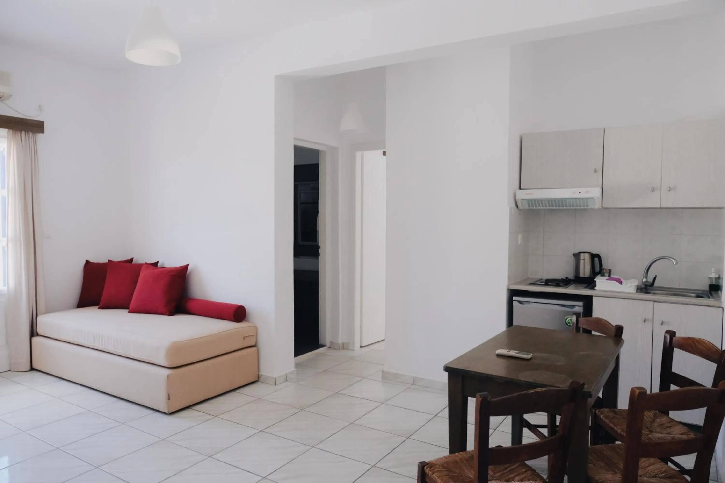 Paradise Apartments Studios