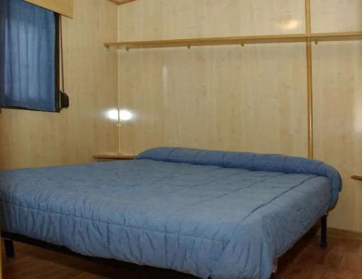 Photo of the whole room, Bed in Bungalows Granja Escuela Arlanzón