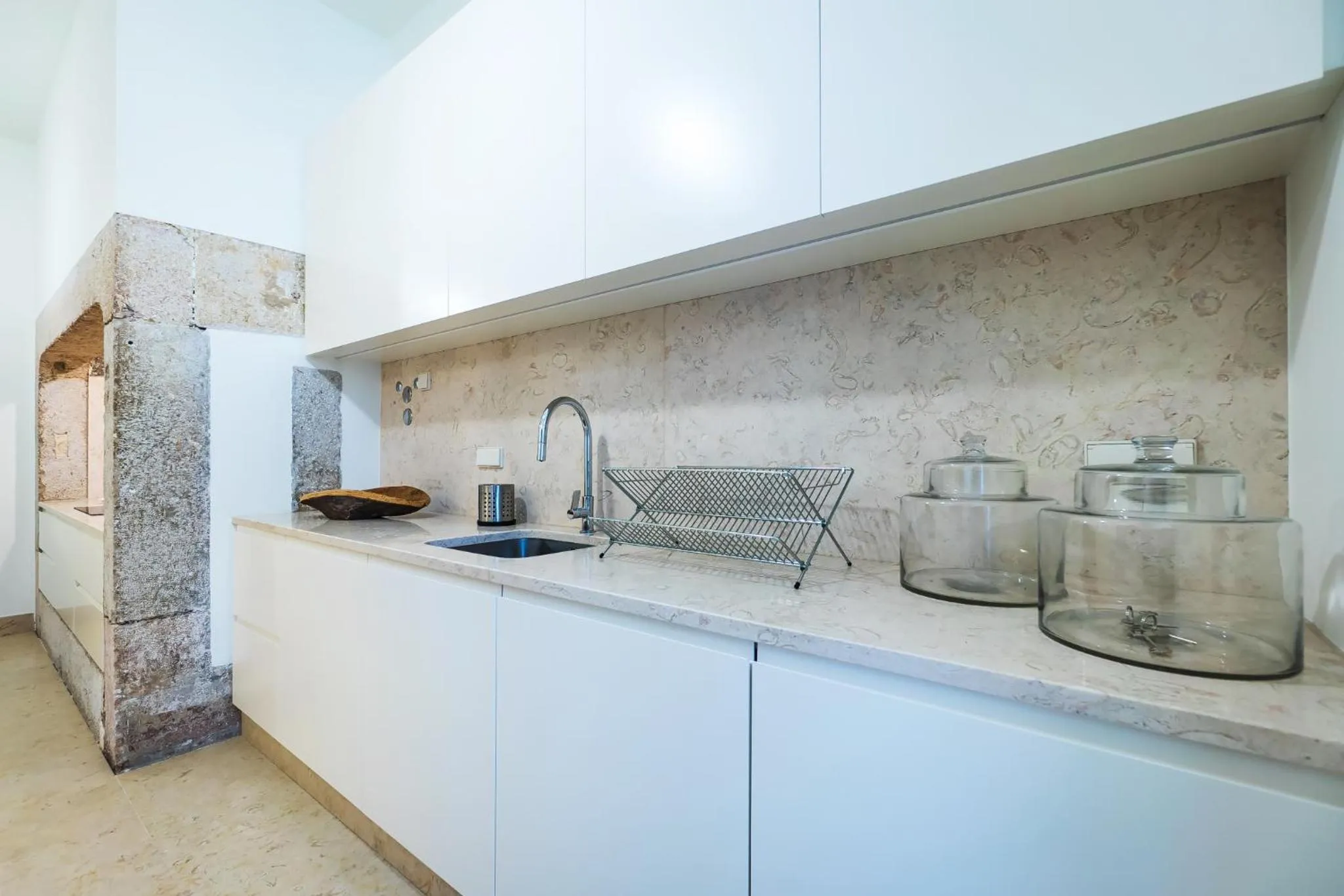 Kitchen or kitchenette in Santa Justa Prime Guesthouse