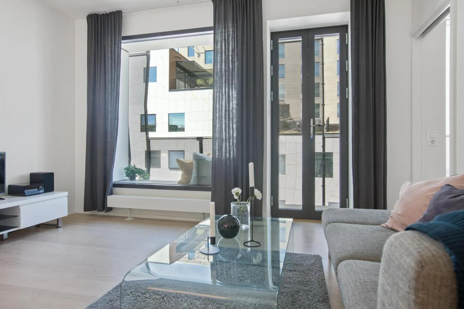 Living room in BJØRVIKA APARTMENTS, Opera Area, Oslo city center