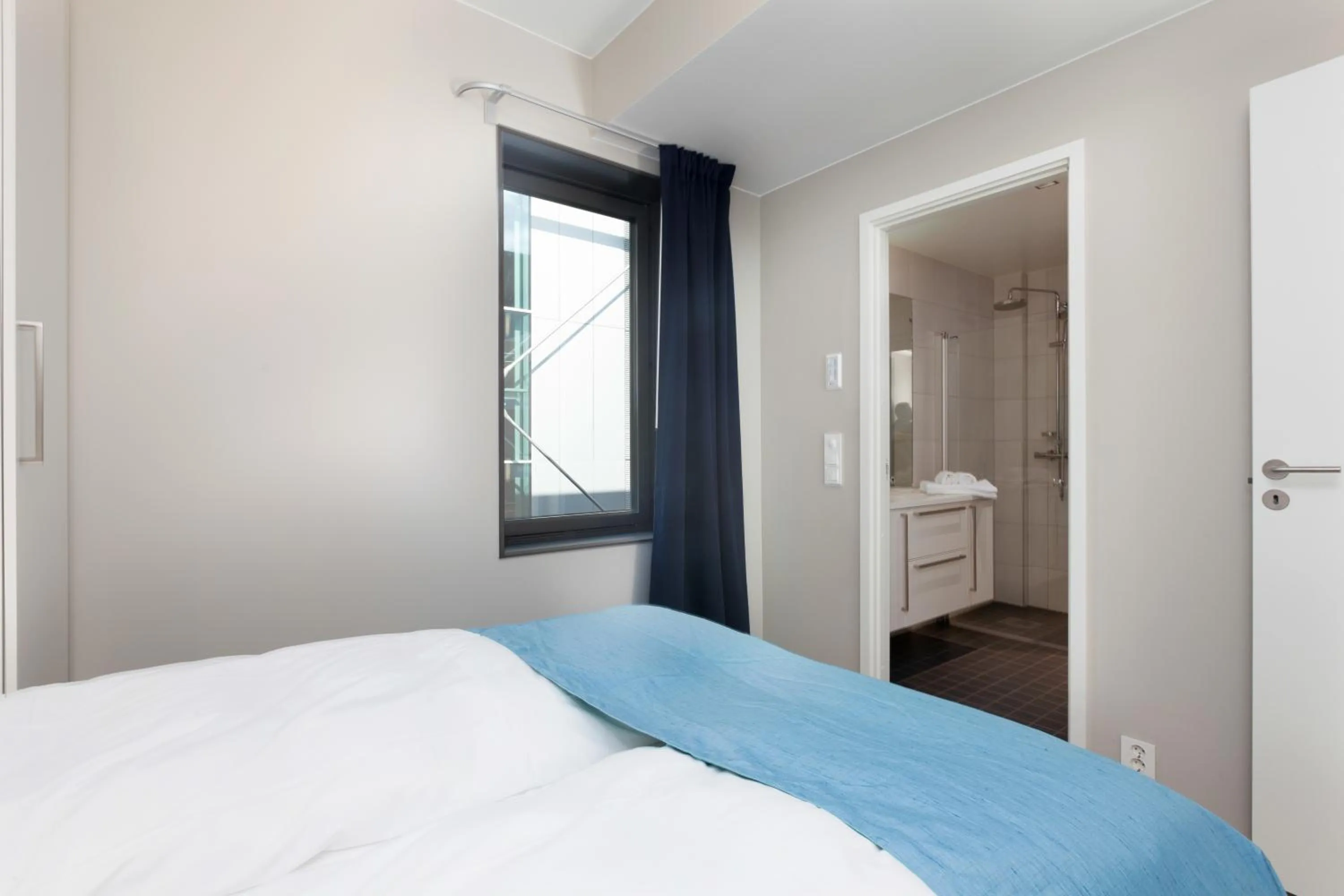 Bed in BJØRVIKA APARTMENTS, Opera Area, Oslo city center