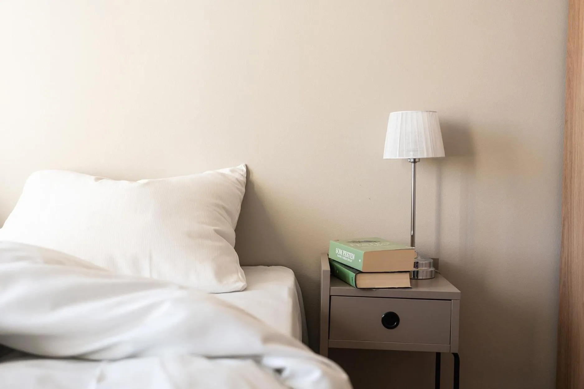 Bed in BJØRVIKA APARTMENTS, Opera Area, Oslo city center