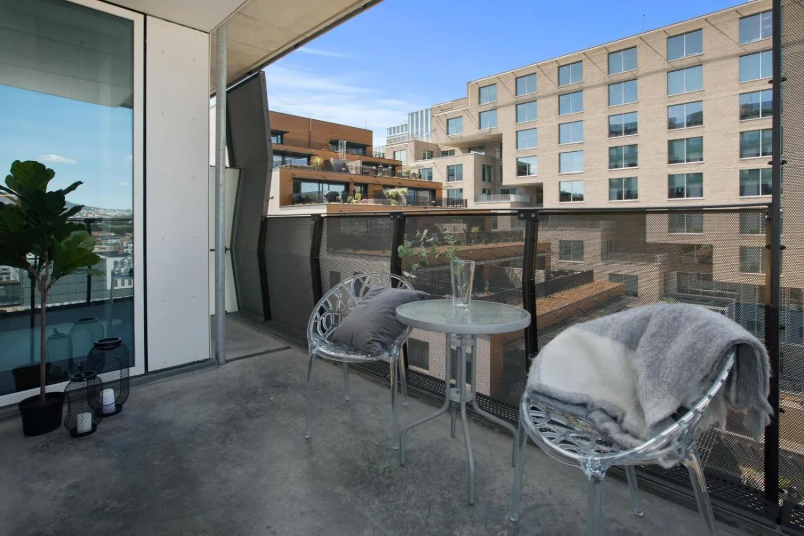 Balcony/Terrace in BJØRVIKA APARTMENTS, Opera Area, Oslo city center