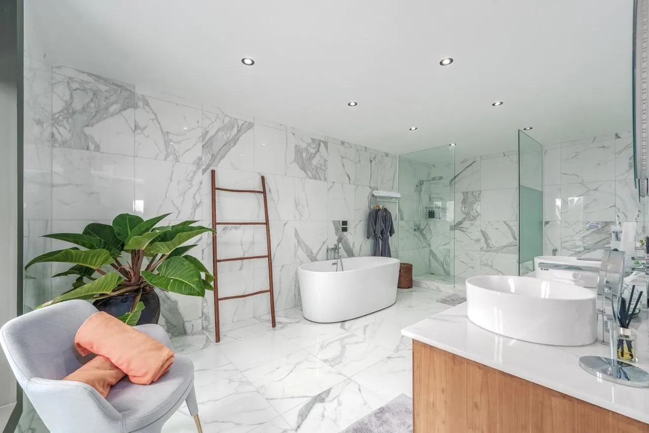 Bathroom in Baan Phu Prana Boutique Villa