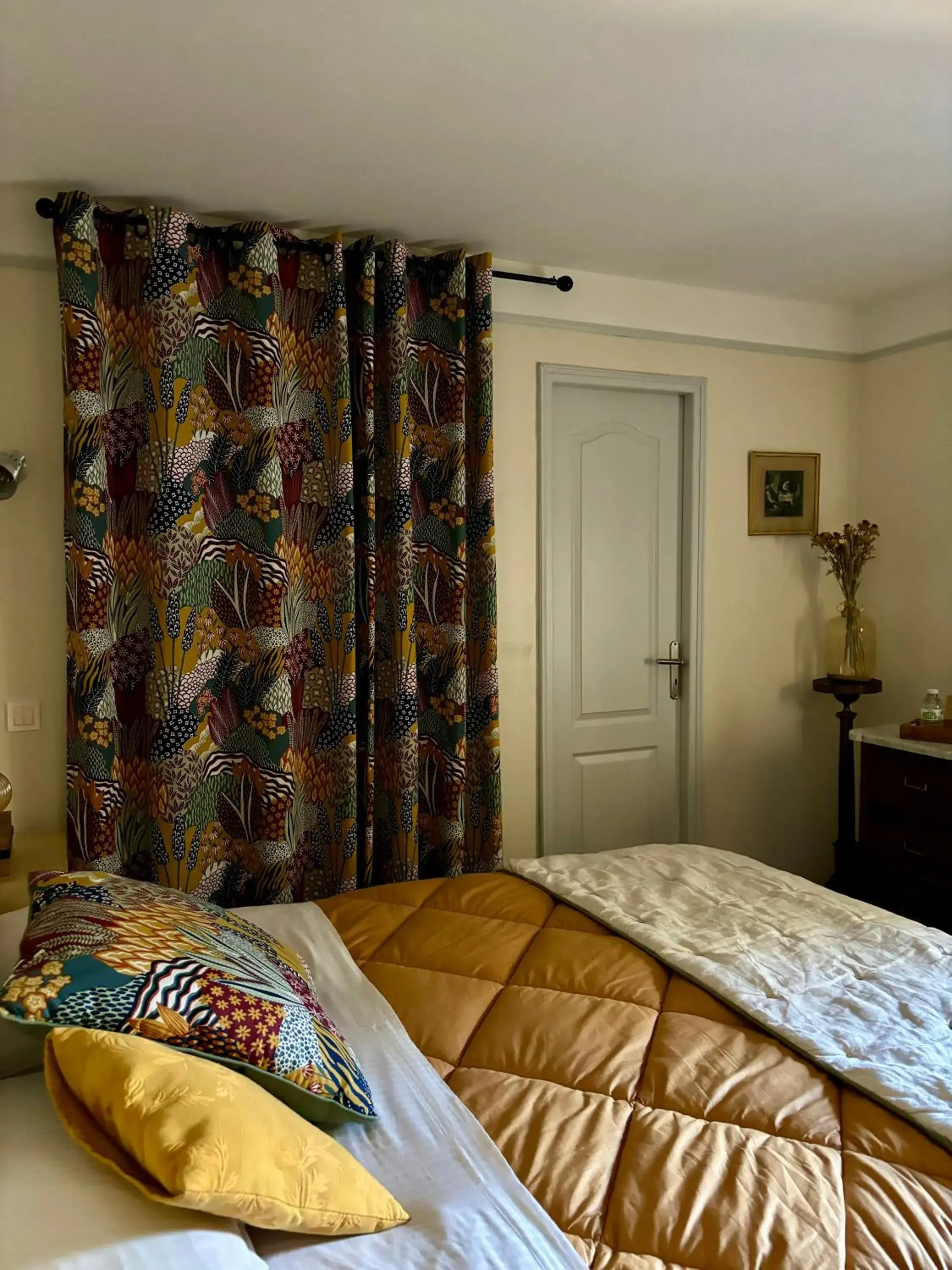 Double Room with Private Bathroom in Domaine du Commandeur Double Room with Private Bathroom in Domaine du Commandeur