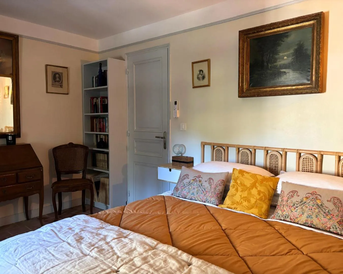 Bedroom, Bed in Domaine du Commandeur