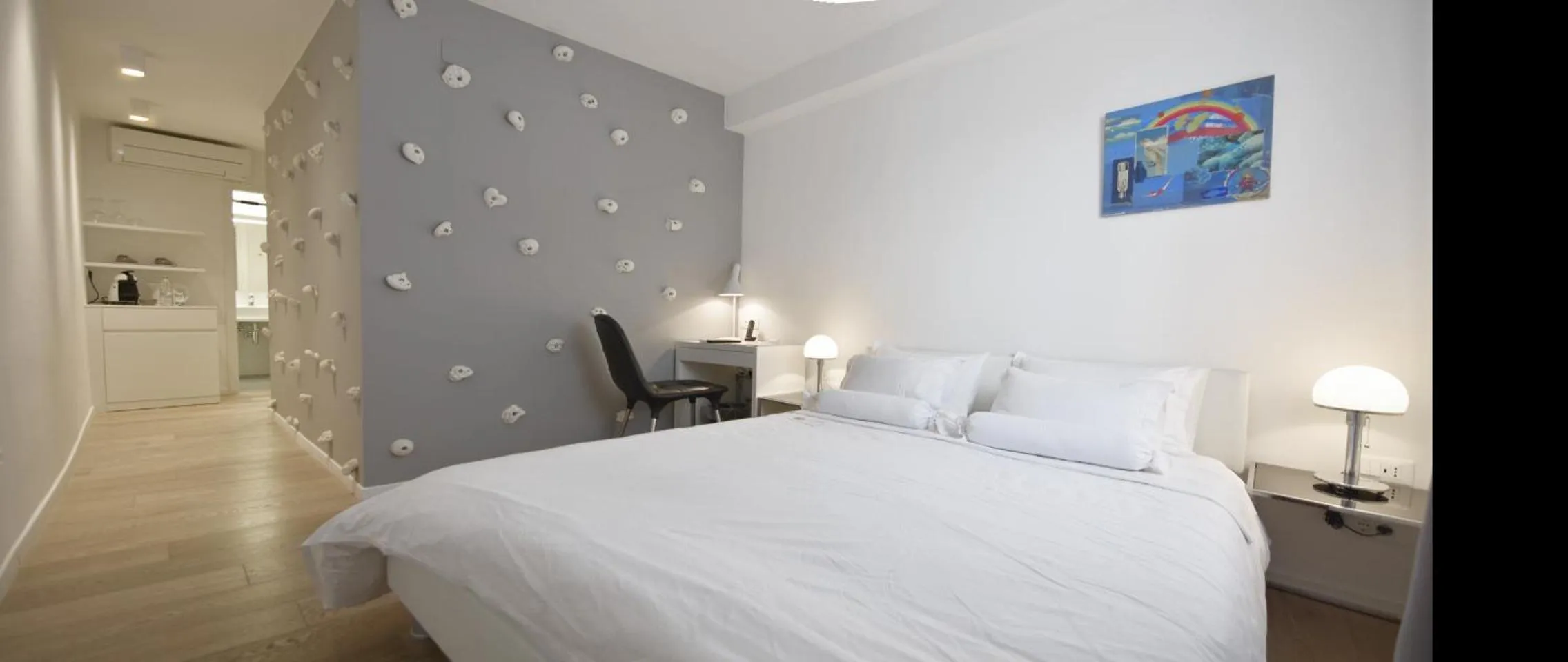 Bedroom, Bed in Divota Apartment Hotel