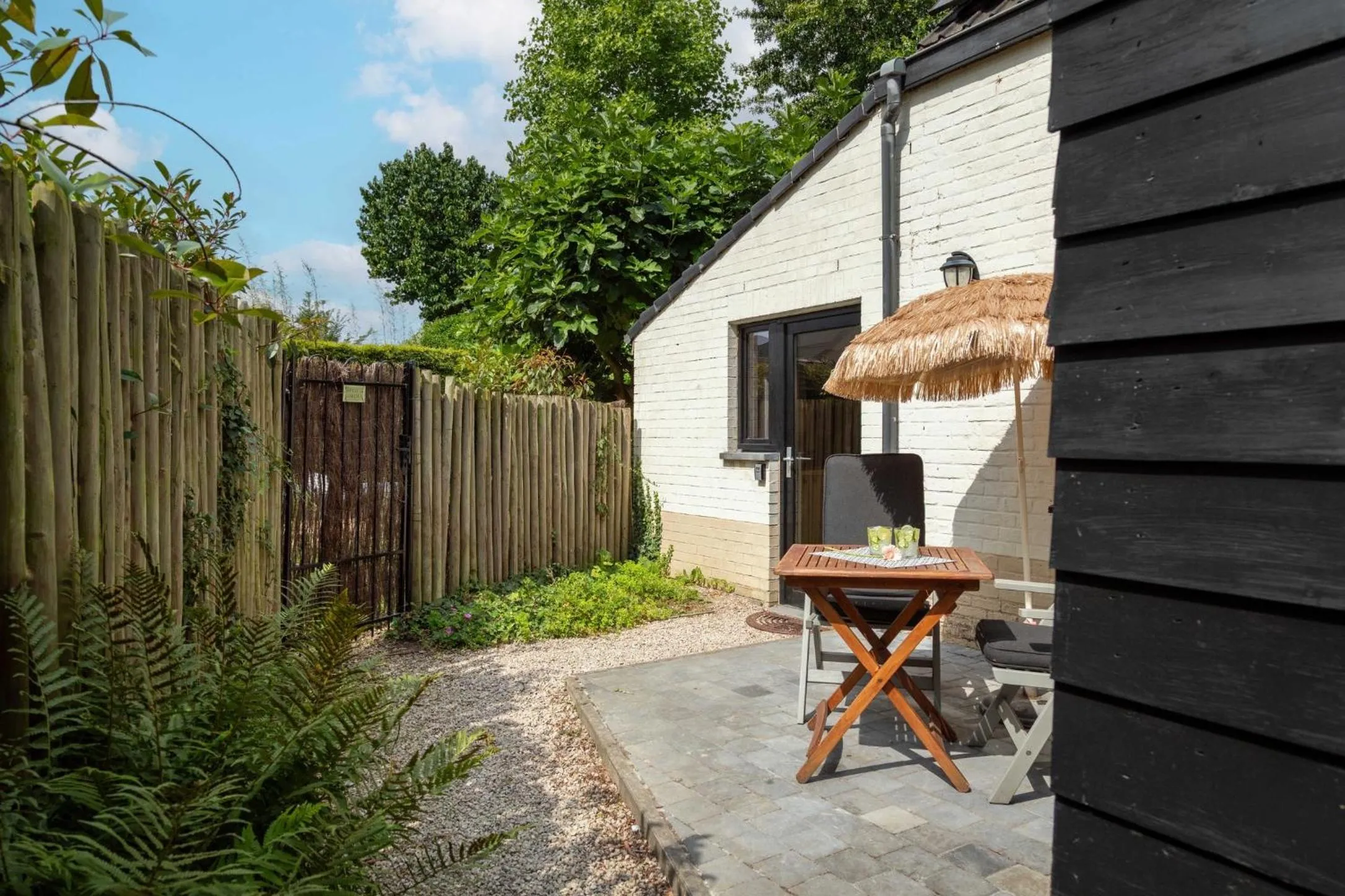 Spring in Atlas Guesthouse