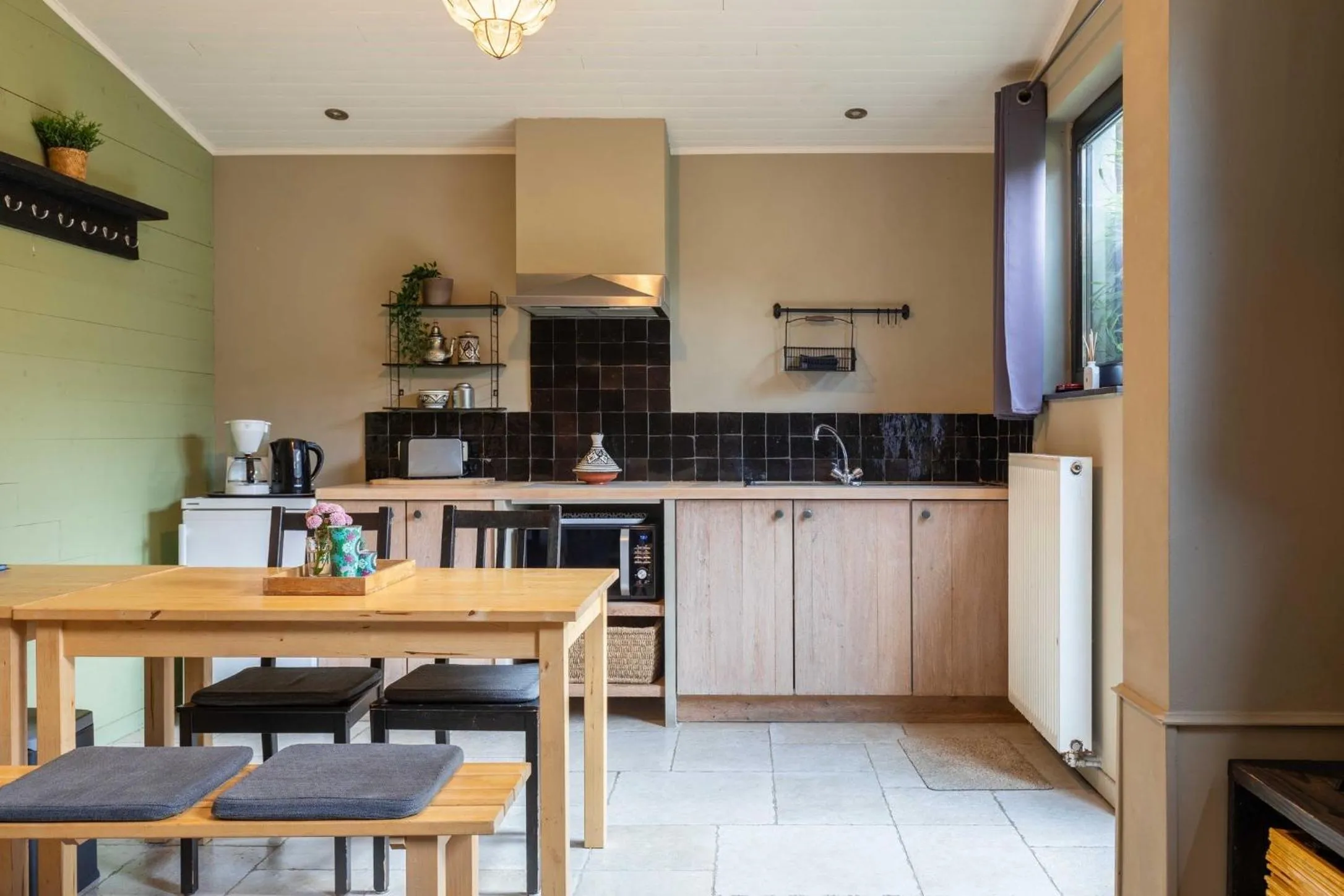 Coffee/tea facilities in Atlas Guesthouse