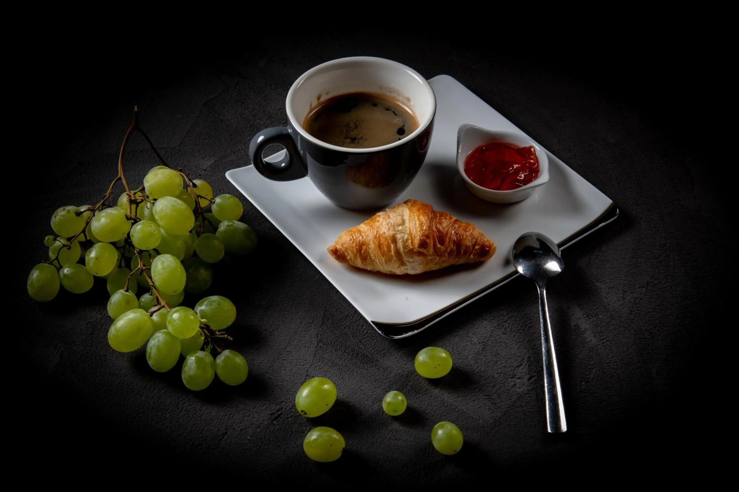 Breakfast in Logis Hotel Restaurant L'Escapade