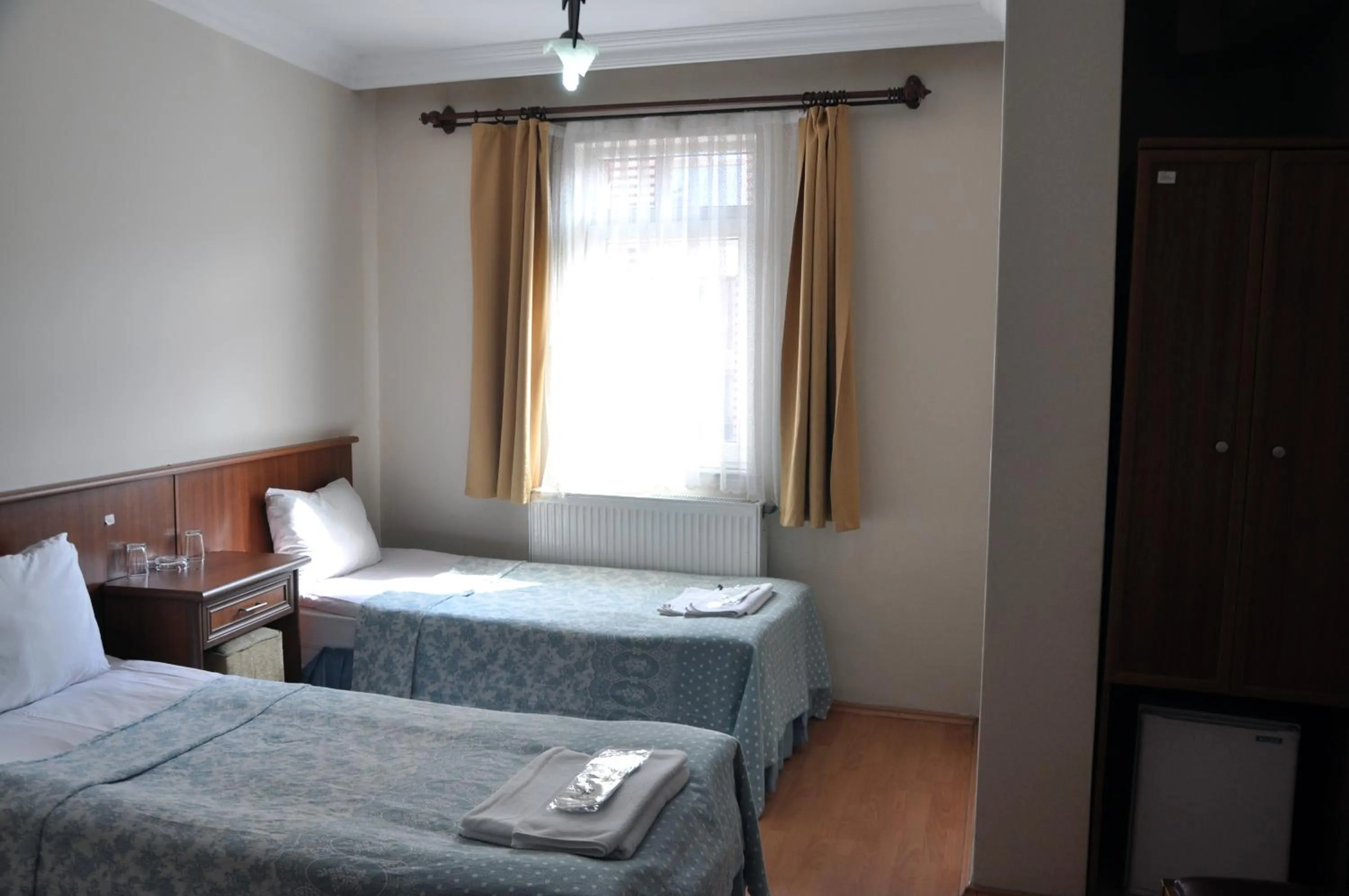 Bed in Hekimoğlu Hotel